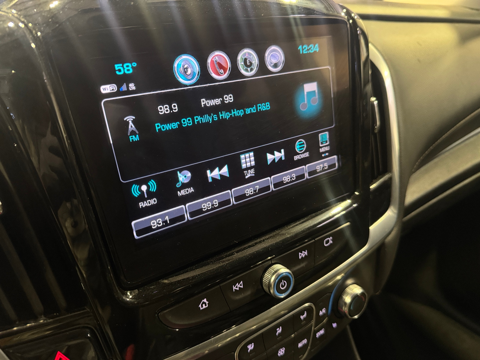 Thumbnail: 2019 Chevrolet Traverse - 4
