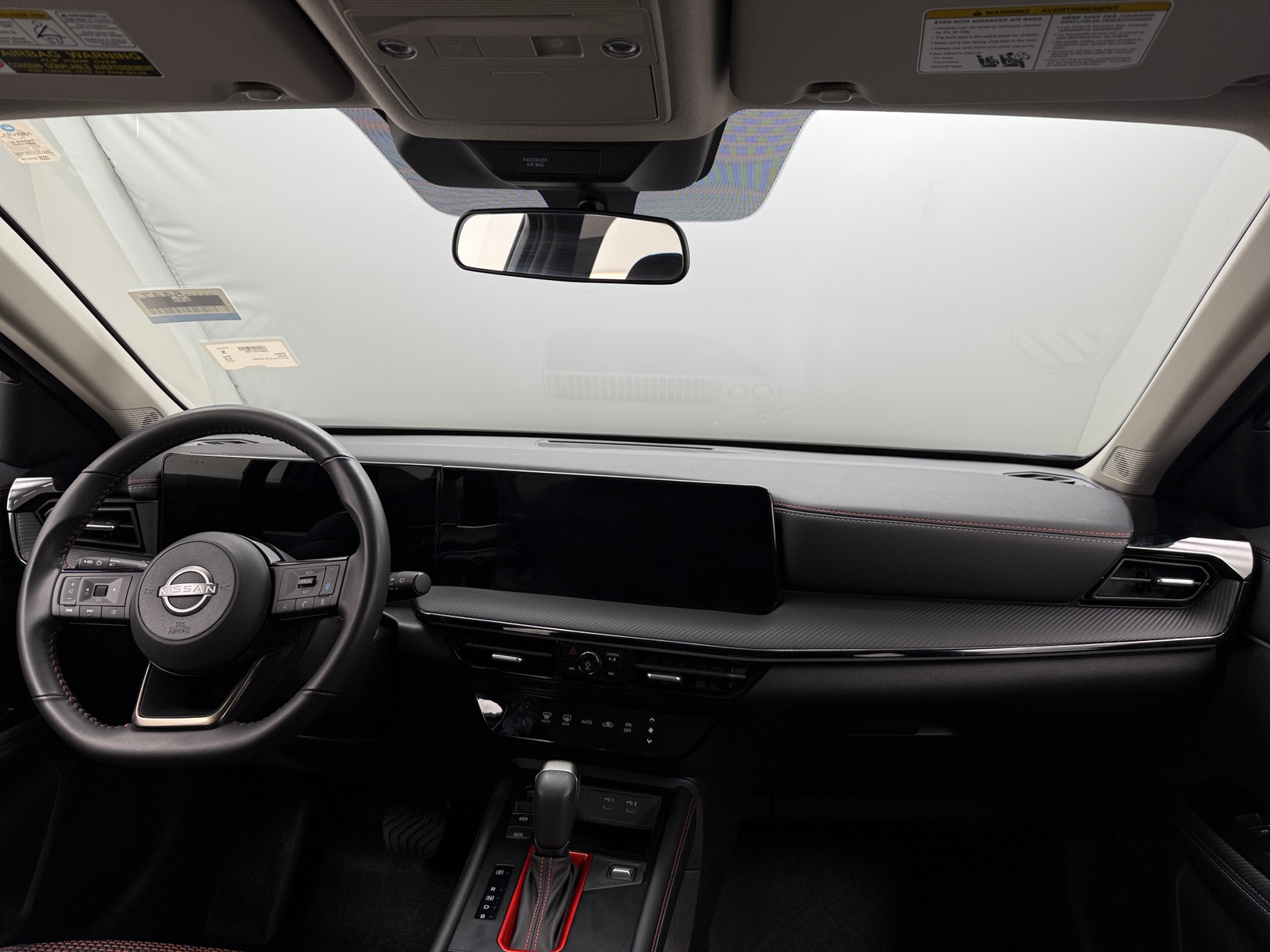 Thumbnail: 2025 Nissan Kicks - 2