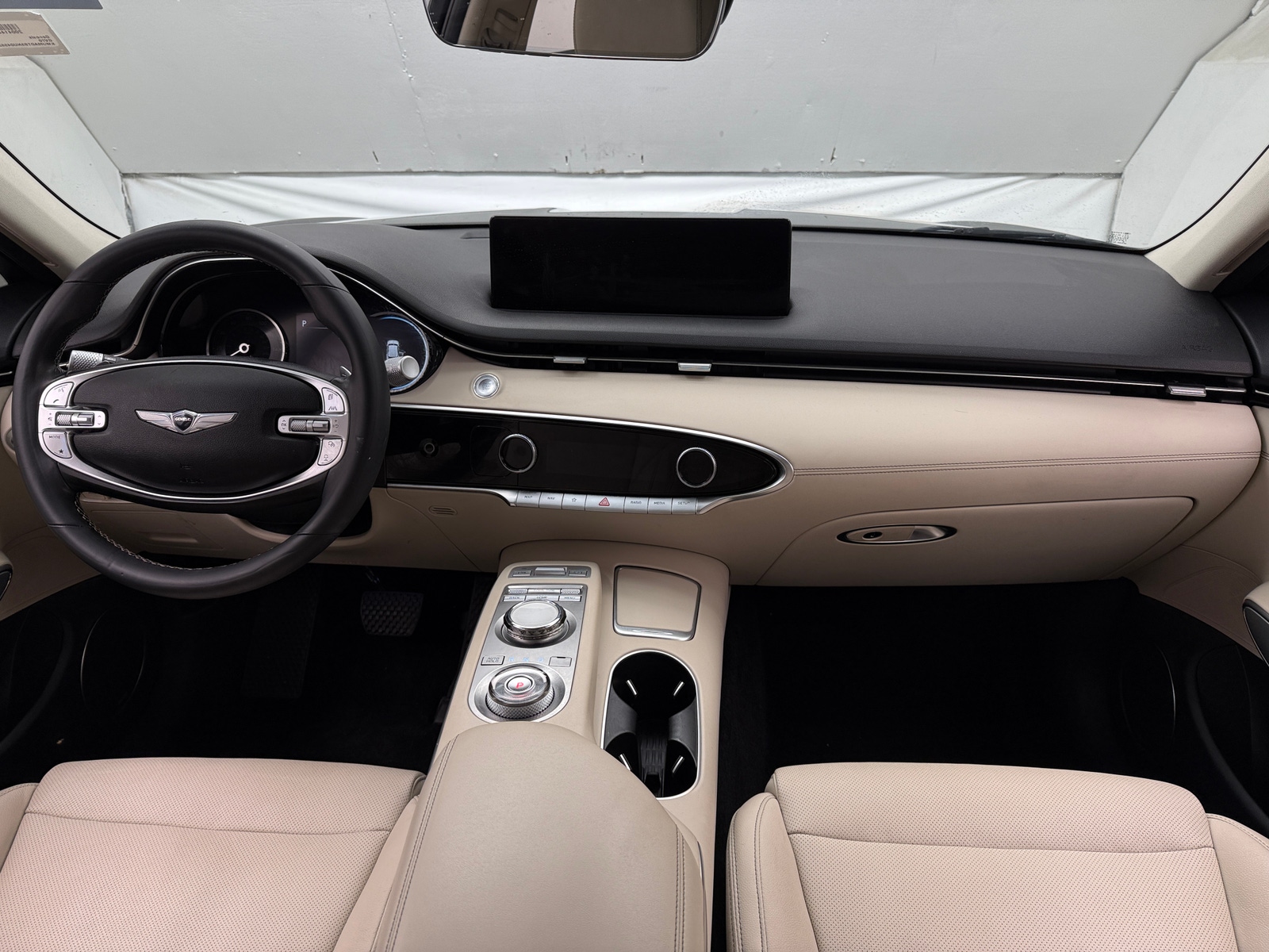 Thumbnail: 2022 Genesis GV70 - 2