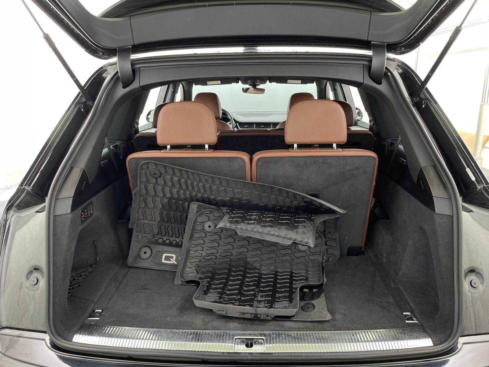 Thumbnail: 2019 Audi Q7 - 6