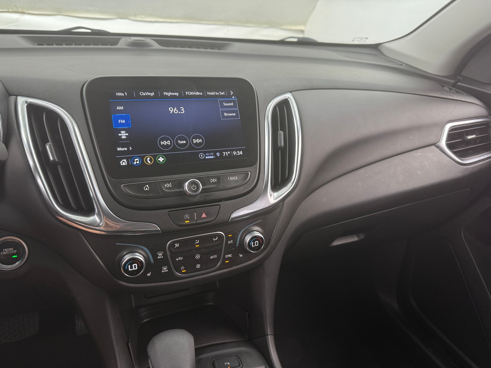 Thumbnail: 2024 Chevrolet Equinox - 4