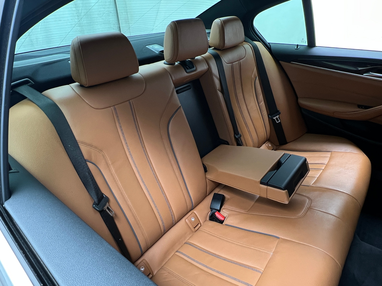 Thumbnail: 2018 BMW 5 Series - 5