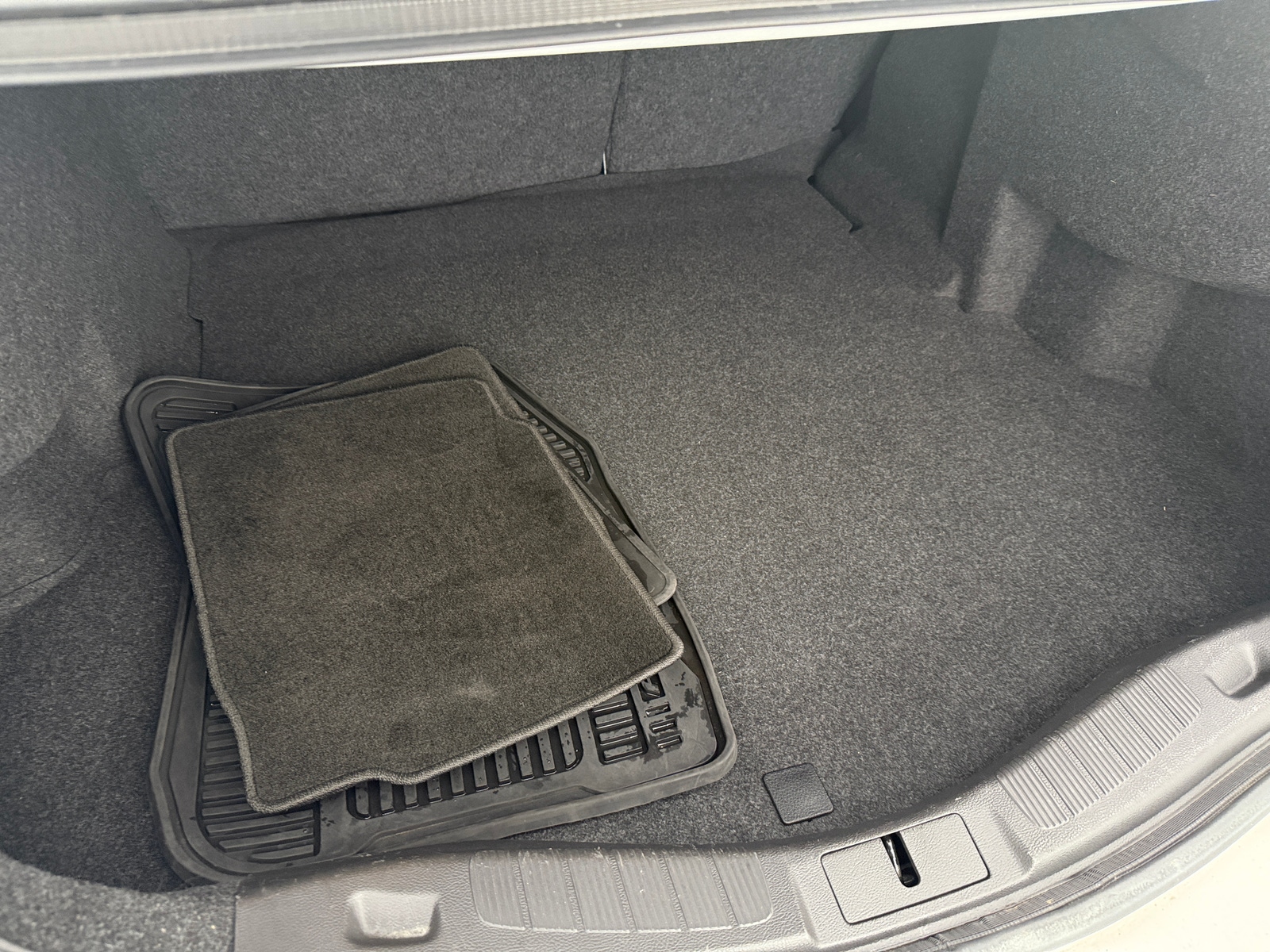 Thumbnail: 2016 Ford Fusion - 6