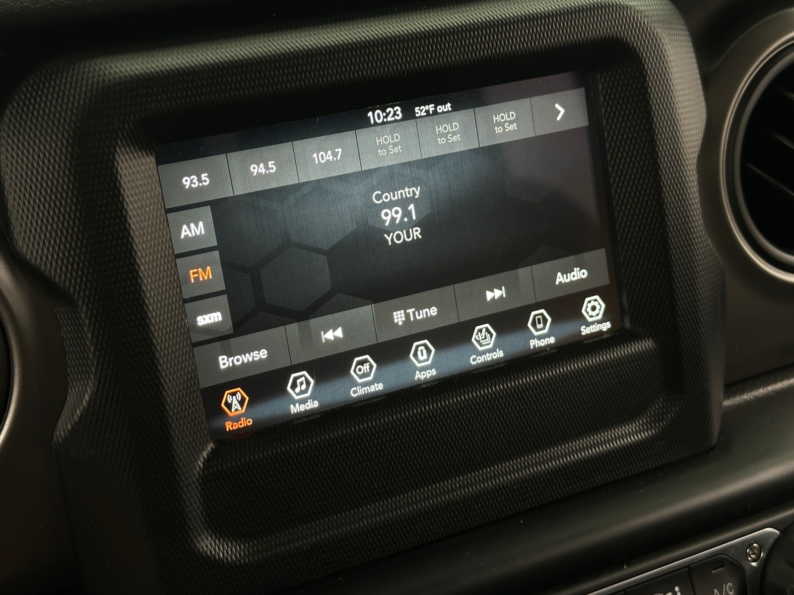 Thumbnail: 2022 Jeep Gladiator - 4