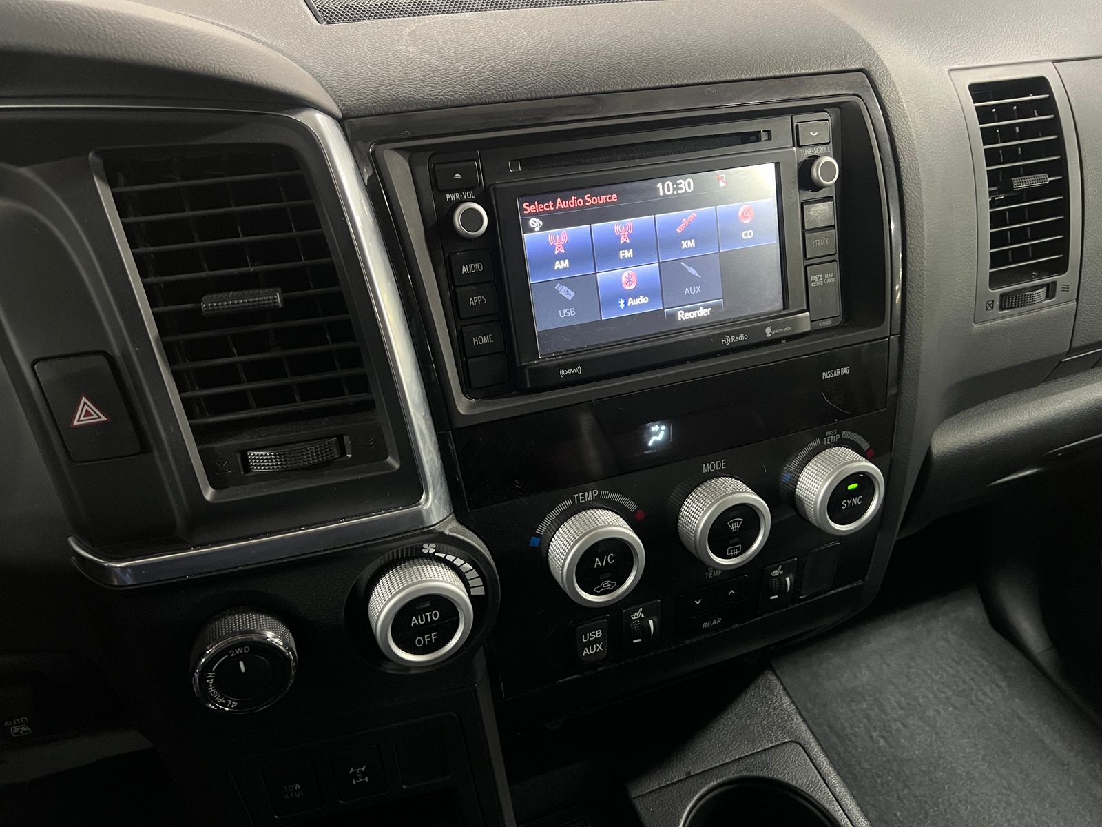 Thumbnail: 2019 Toyota Sequoia - 3