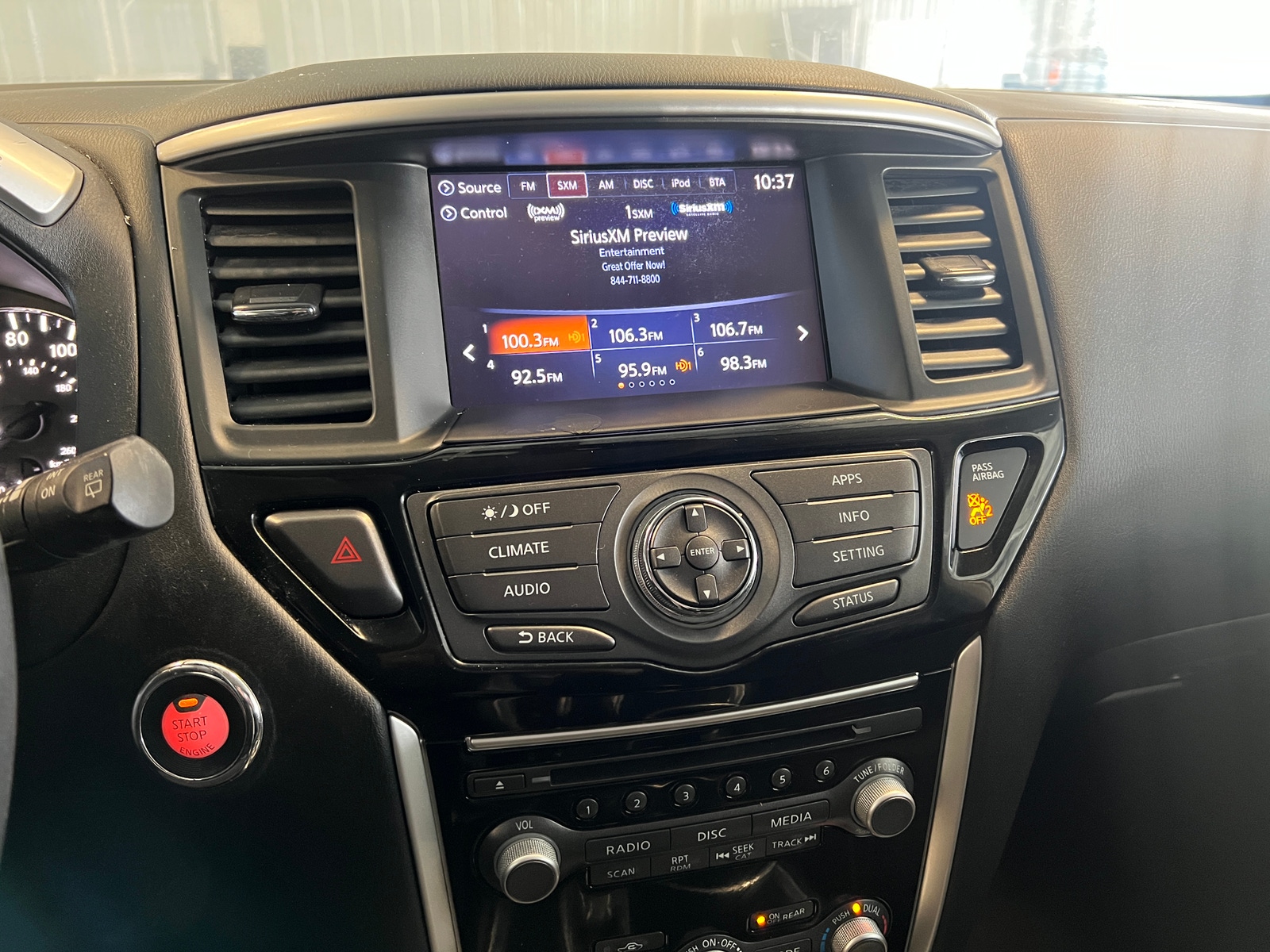 Thumbnail: 2018 Nissan Pathfinder - 4