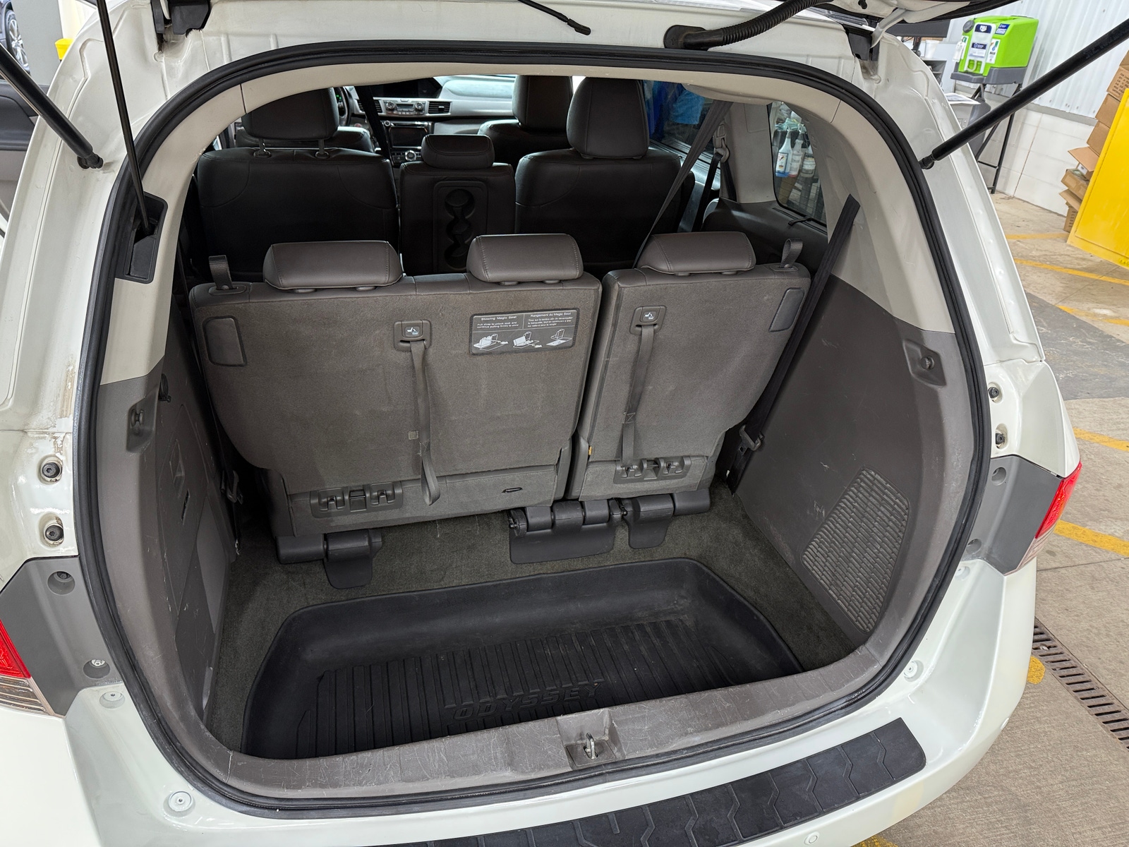 Thumbnail: 2015 Honda Odyssey - 6