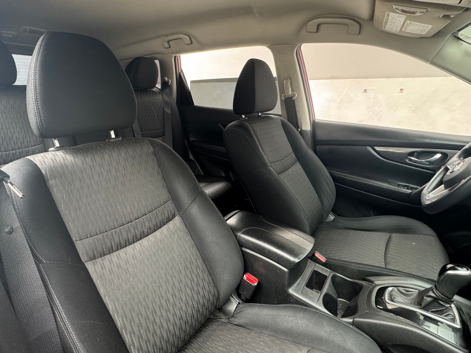 Thumbnail: 2017 Nissan Rogue - 2