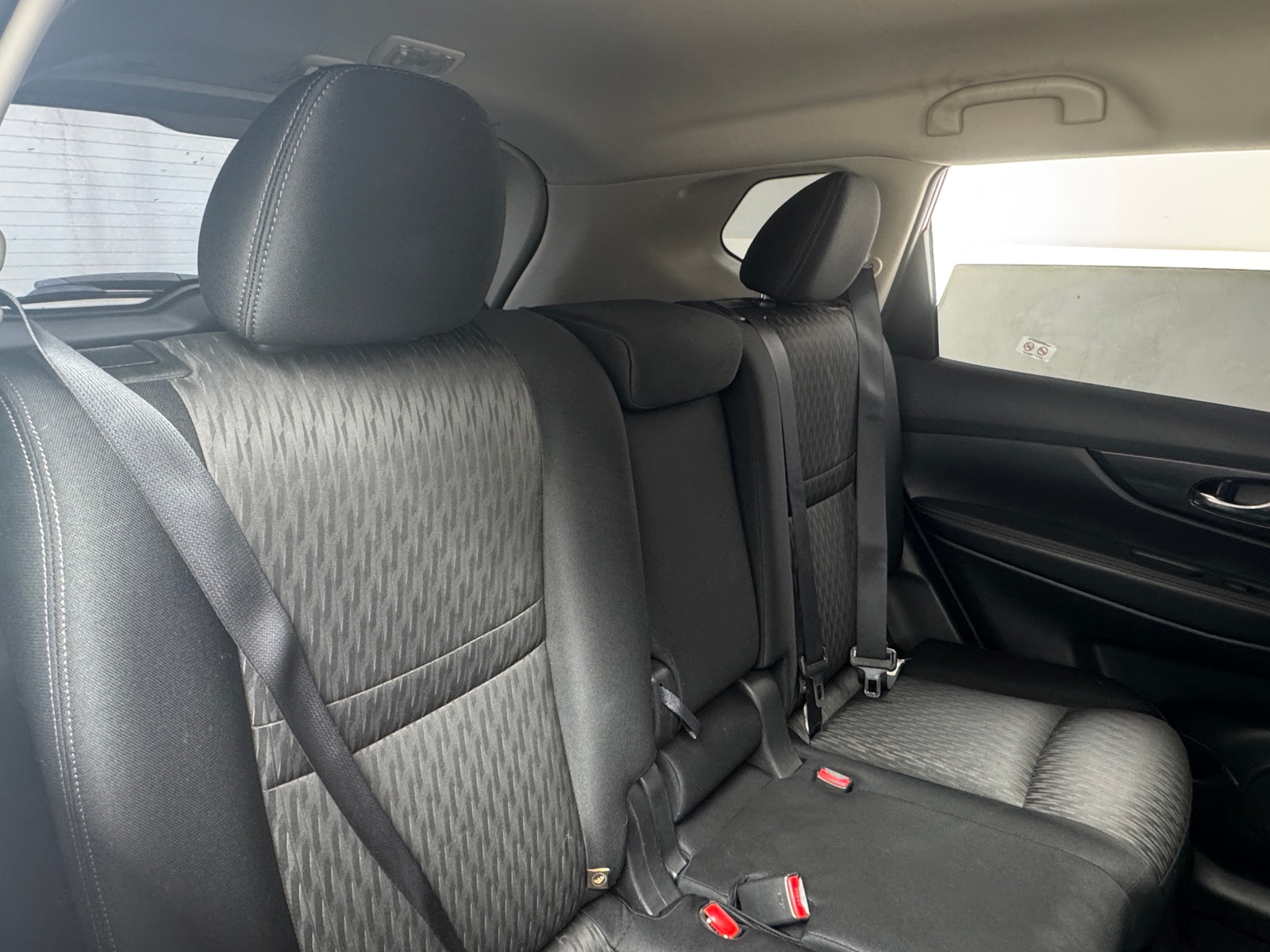 Thumbnail: 2017 Nissan Rogue - 6