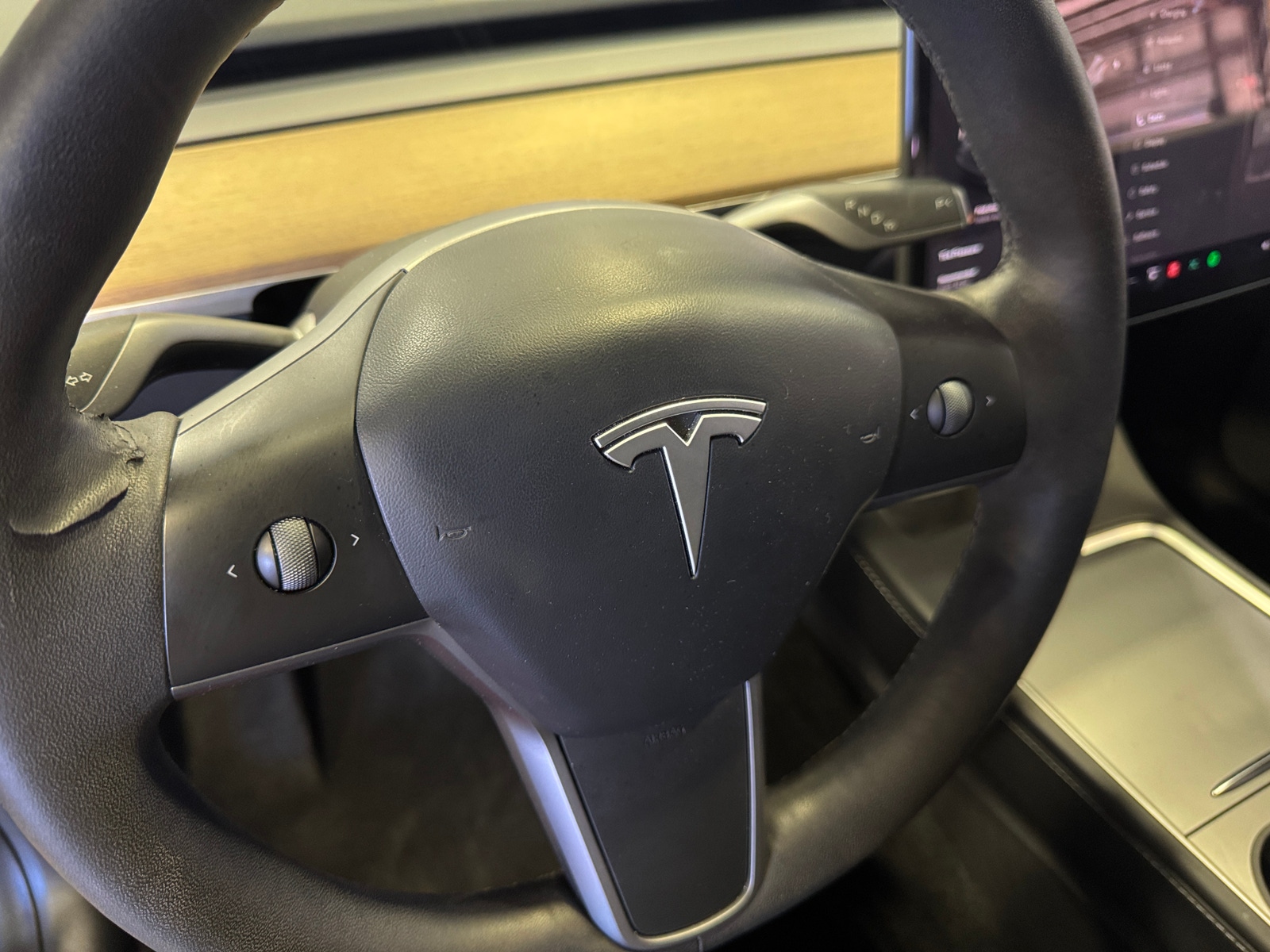 Thumbnail: 2022 Tesla Model Y - 4