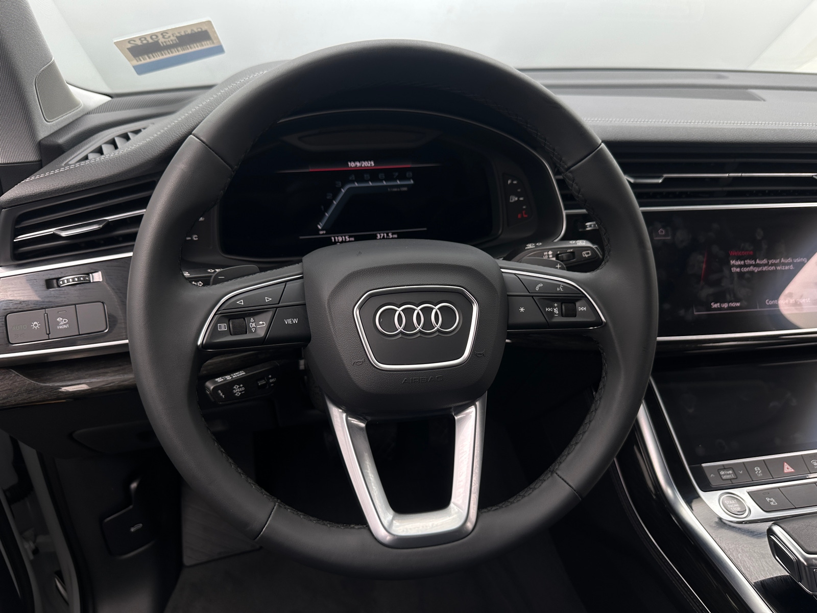 Thumbnail: 2023 Audi Q7 - 4