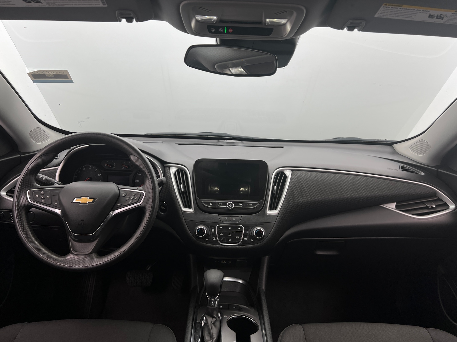 Thumbnail: 2024 Chevrolet Malibu - 3