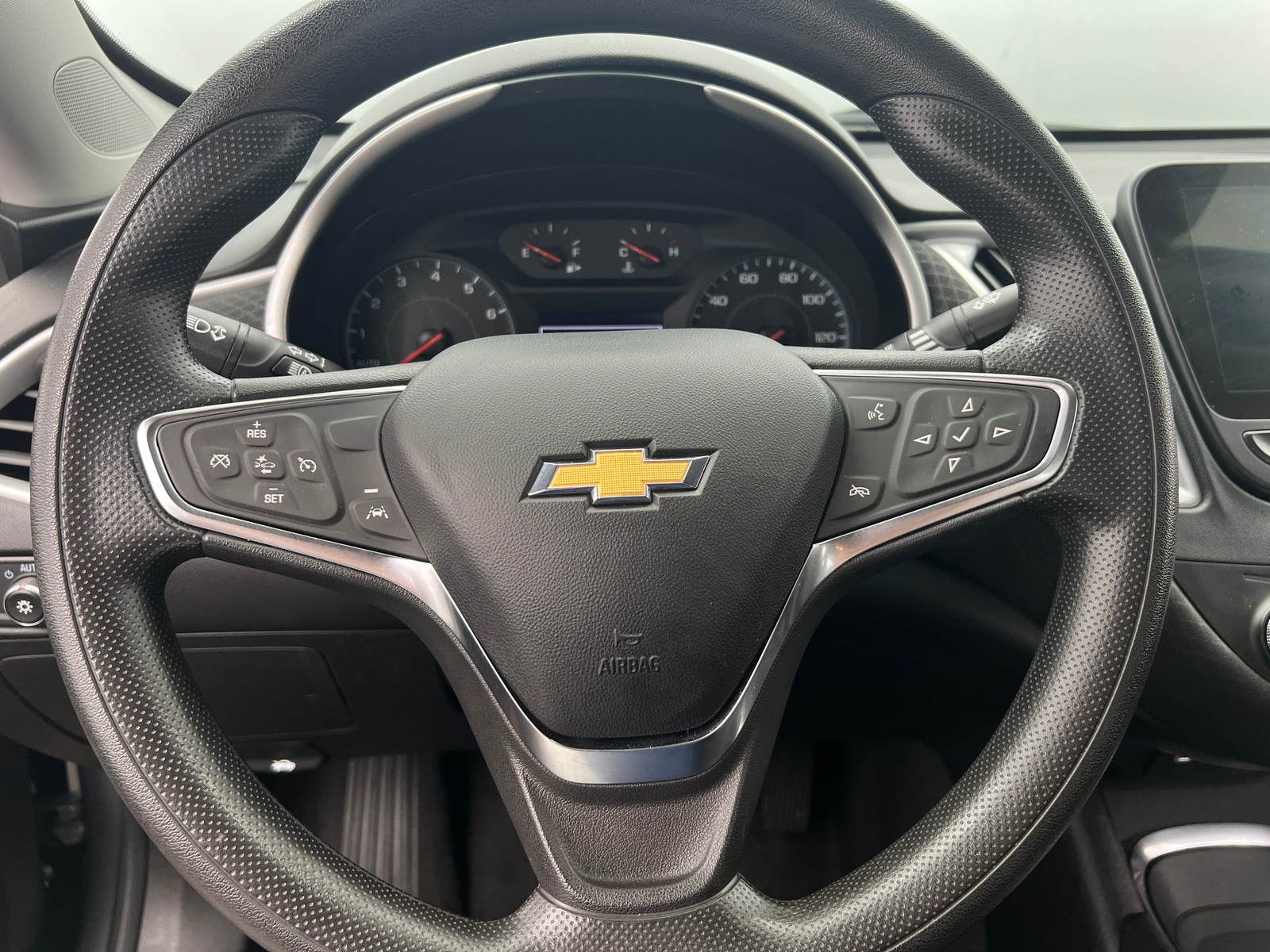 Thumbnail: 2024 Chevrolet Malibu - 5