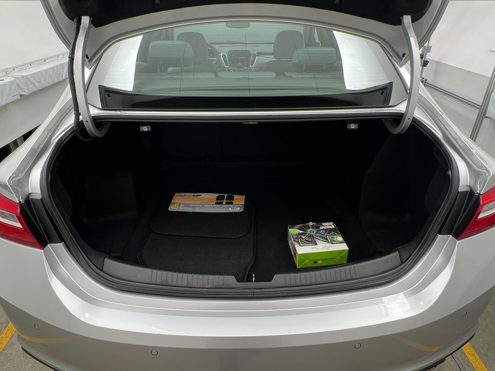 Thumbnail: 2016 Chevrolet Malibu - 7