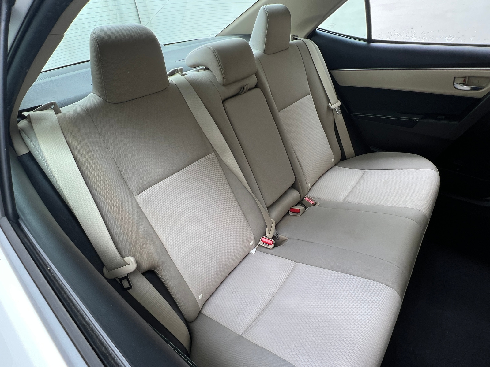 Thumbnail: 2015 Toyota Corolla - 6