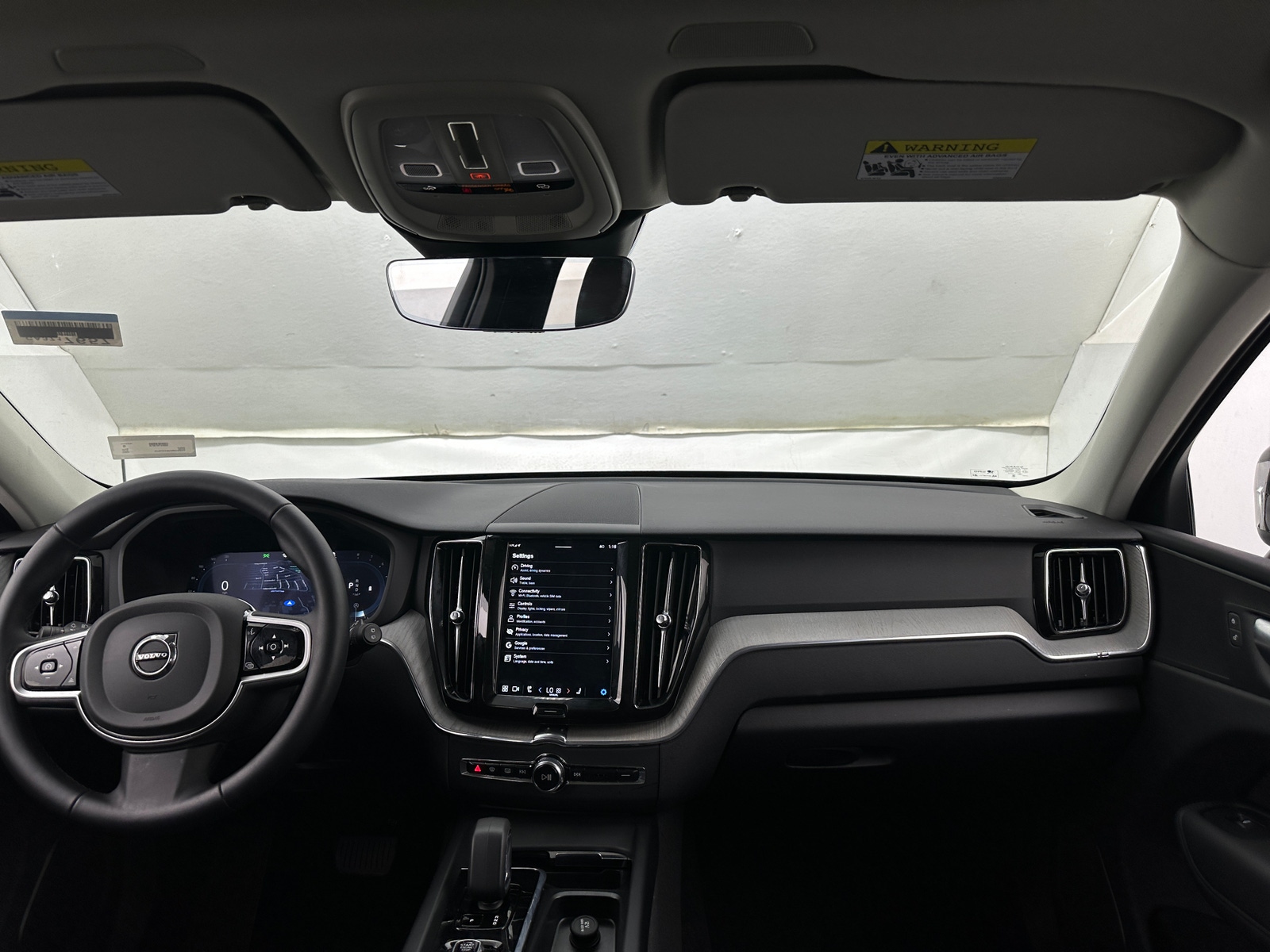 Thumbnail: 2025 Volvo XC60 - 2