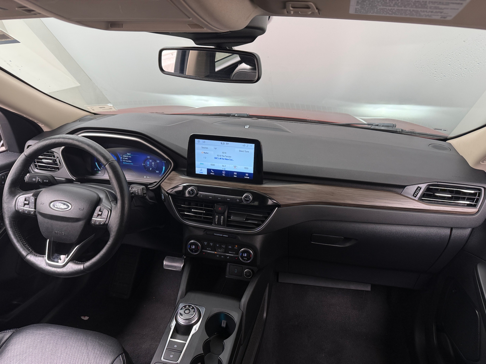 Thumbnail: 2020 Ford Escape - 2