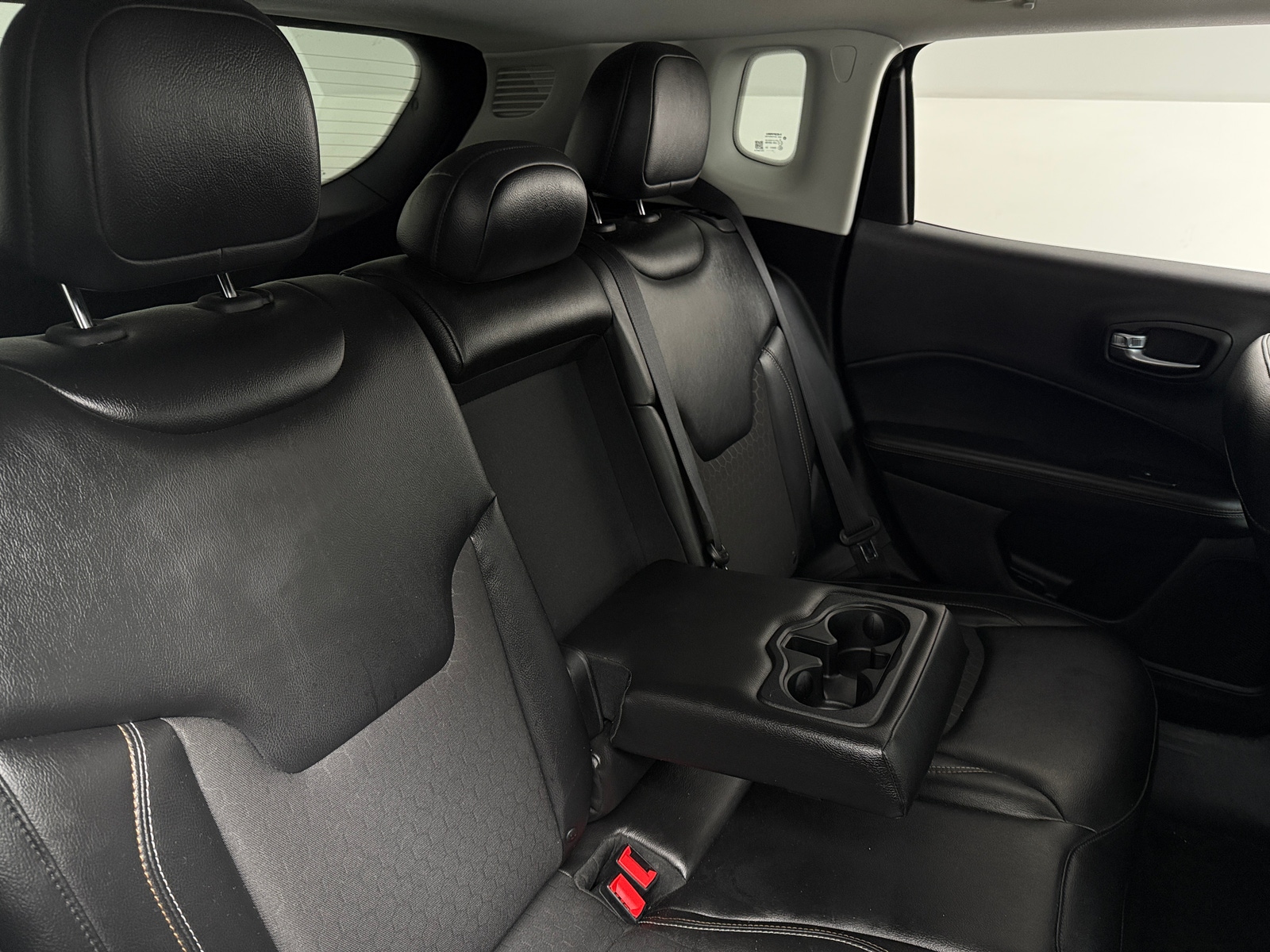 Thumbnail: 2018 Jeep Compass - 6