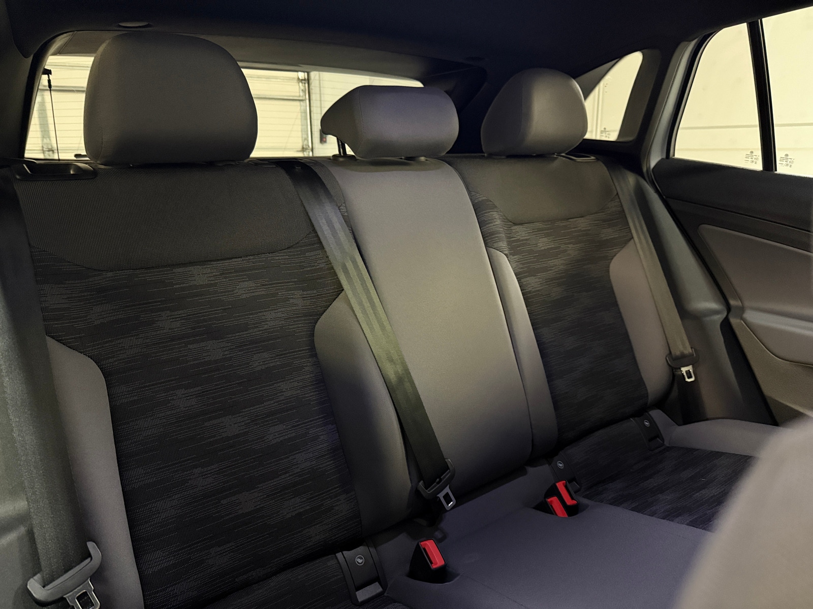 Thumbnail: 2021 Volkswagen ID.4 - 6
