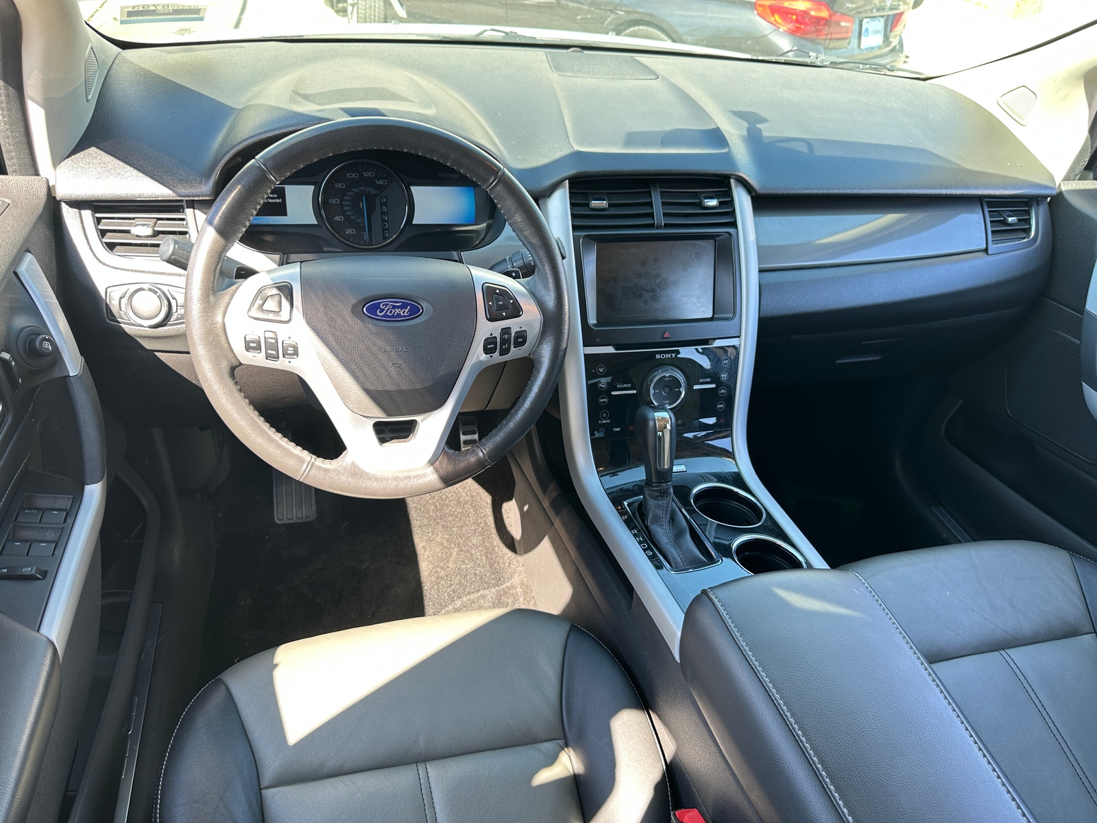 Thumbnail: 2014 Ford Edge - 2