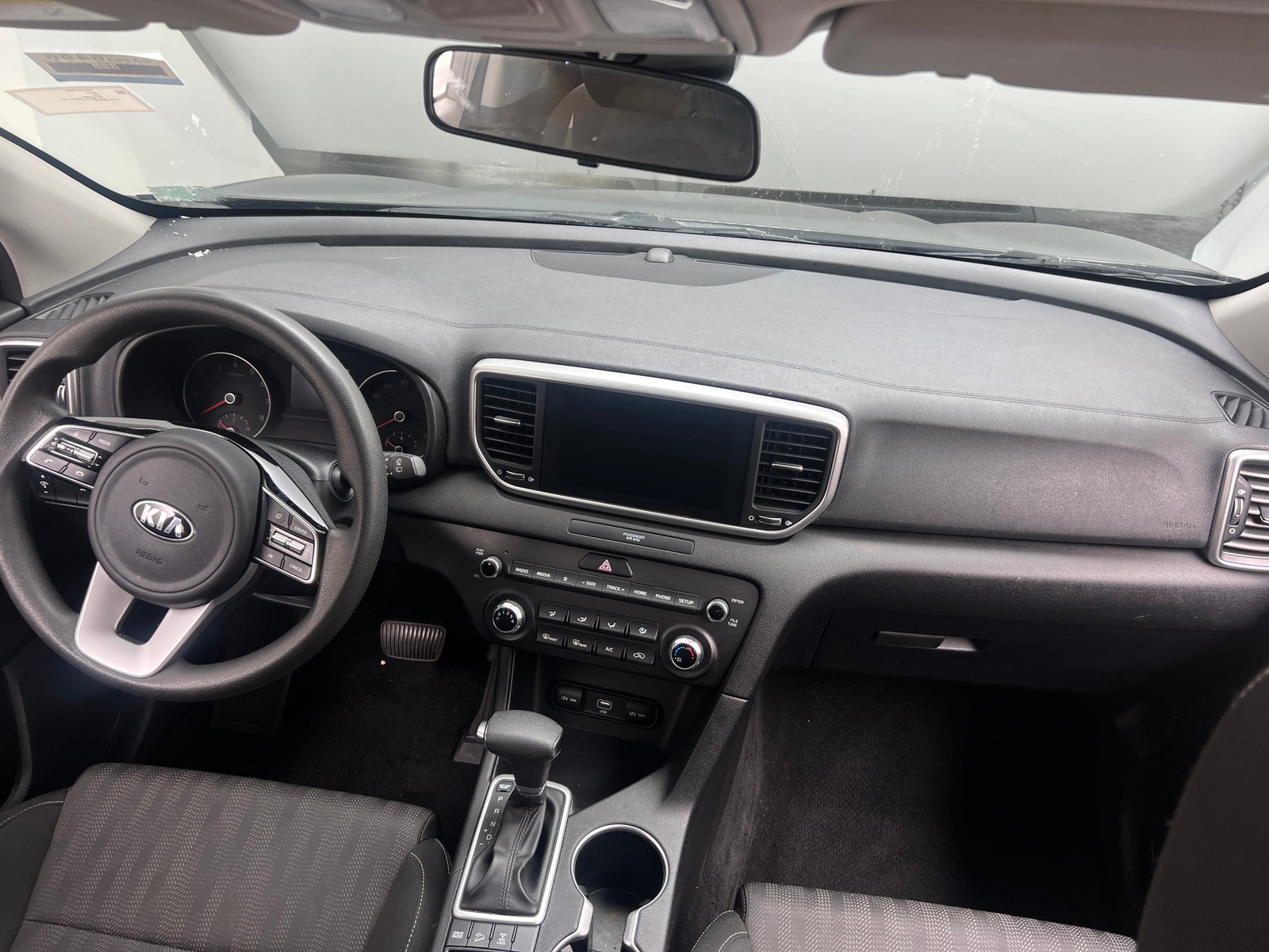 Thumbnail: 2020 Kia Sportage - 3