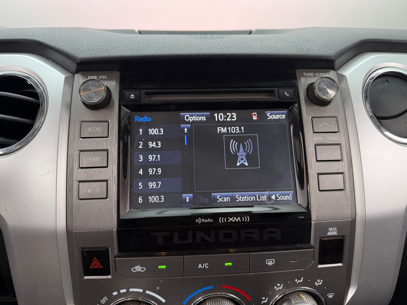 Thumbnail: 2019 Toyota Tundra - 4