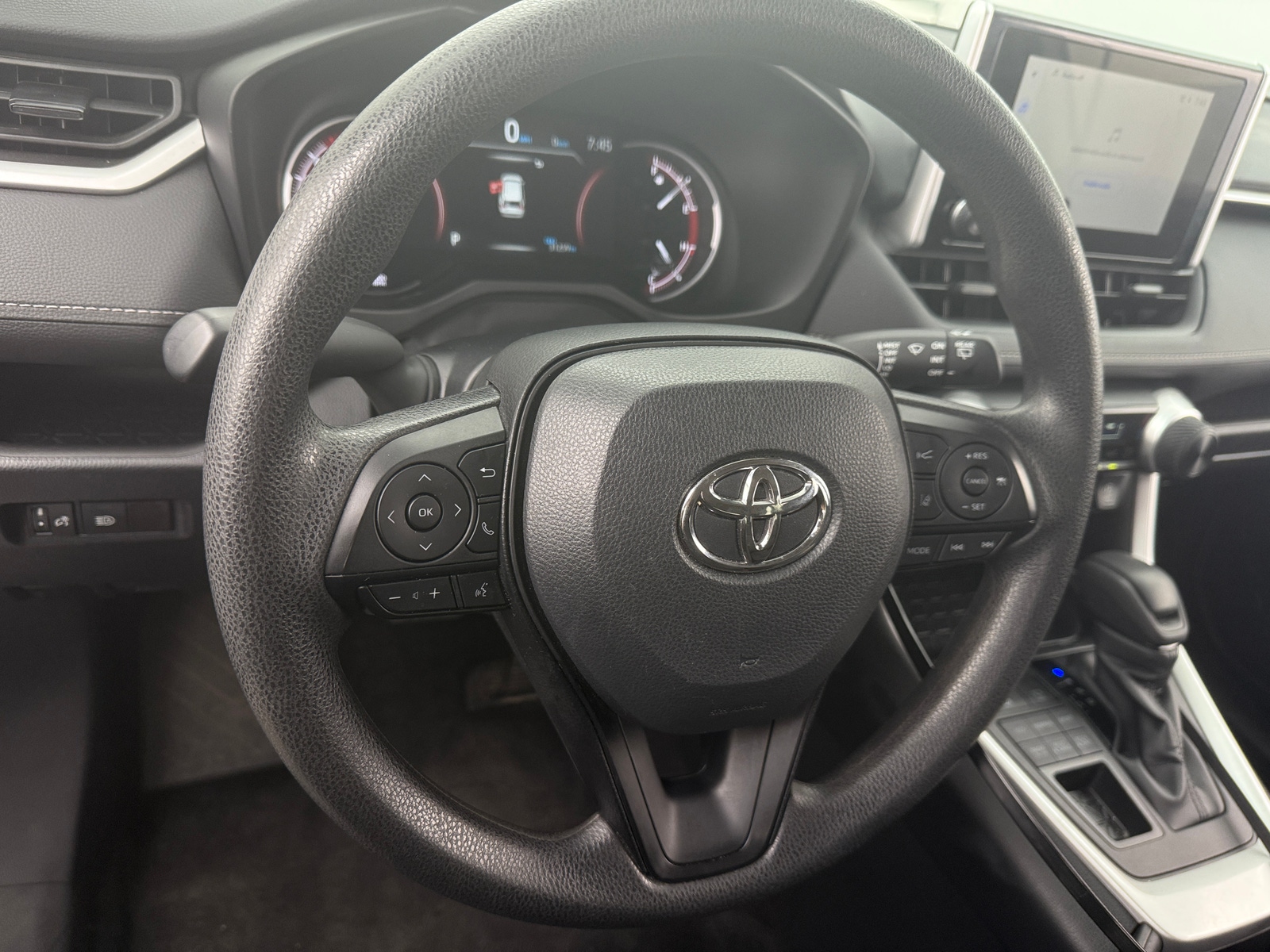 Thumbnail: 2024 Toyota RAV4 - 5