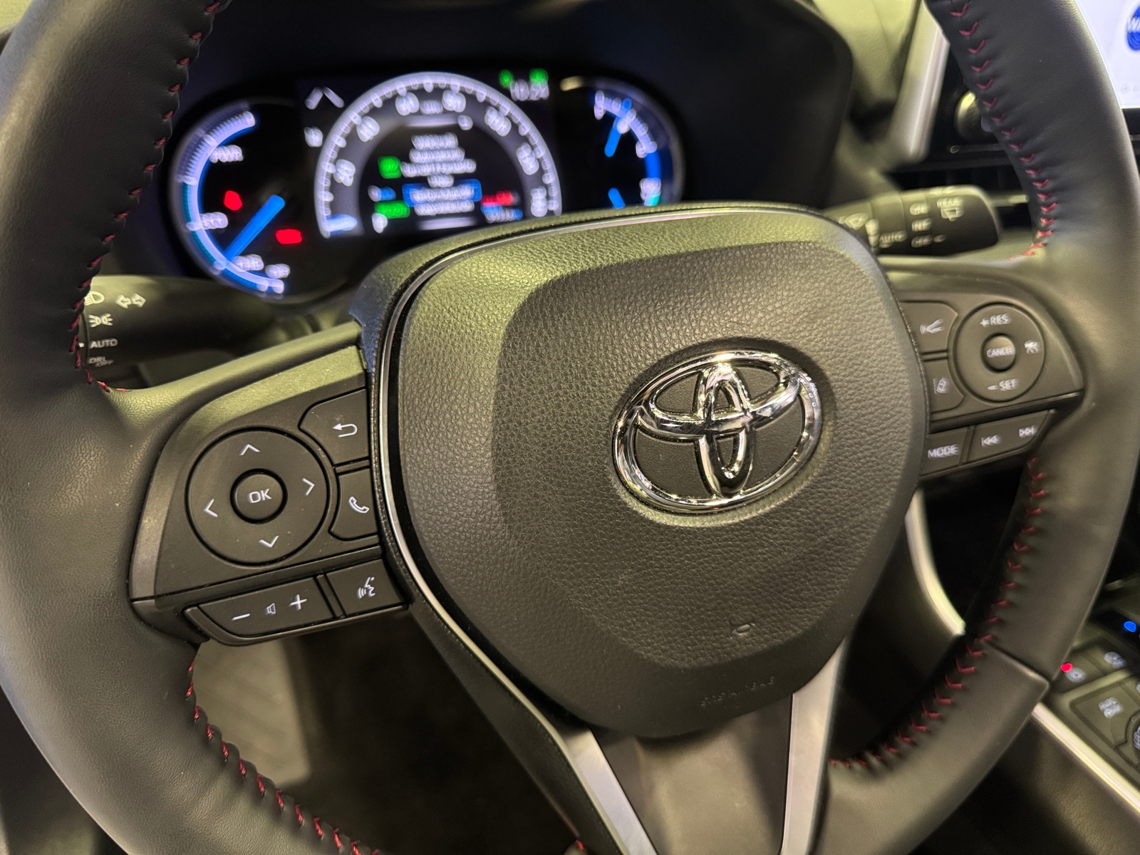 Thumbnail: 2024 Toyota RAV4 - 5