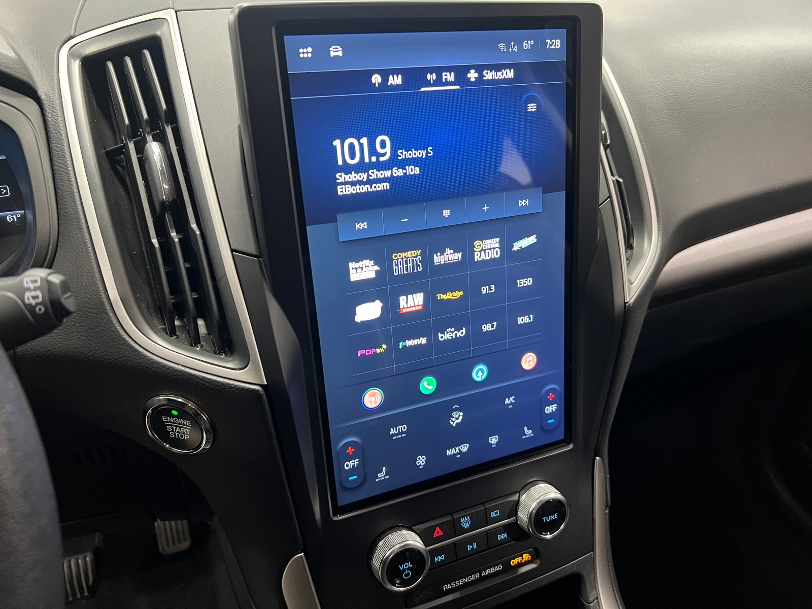 Thumbnail: 2024 Ford Edge - 3