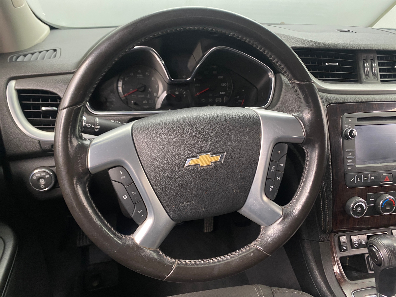 Thumbnail: 2017 Chevrolet Traverse - 4