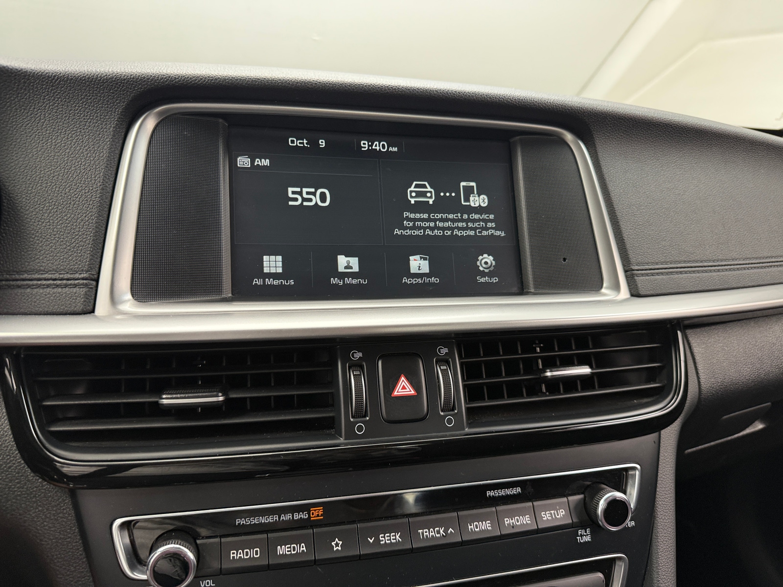 Thumbnail: 2019 Kia Optima - 4