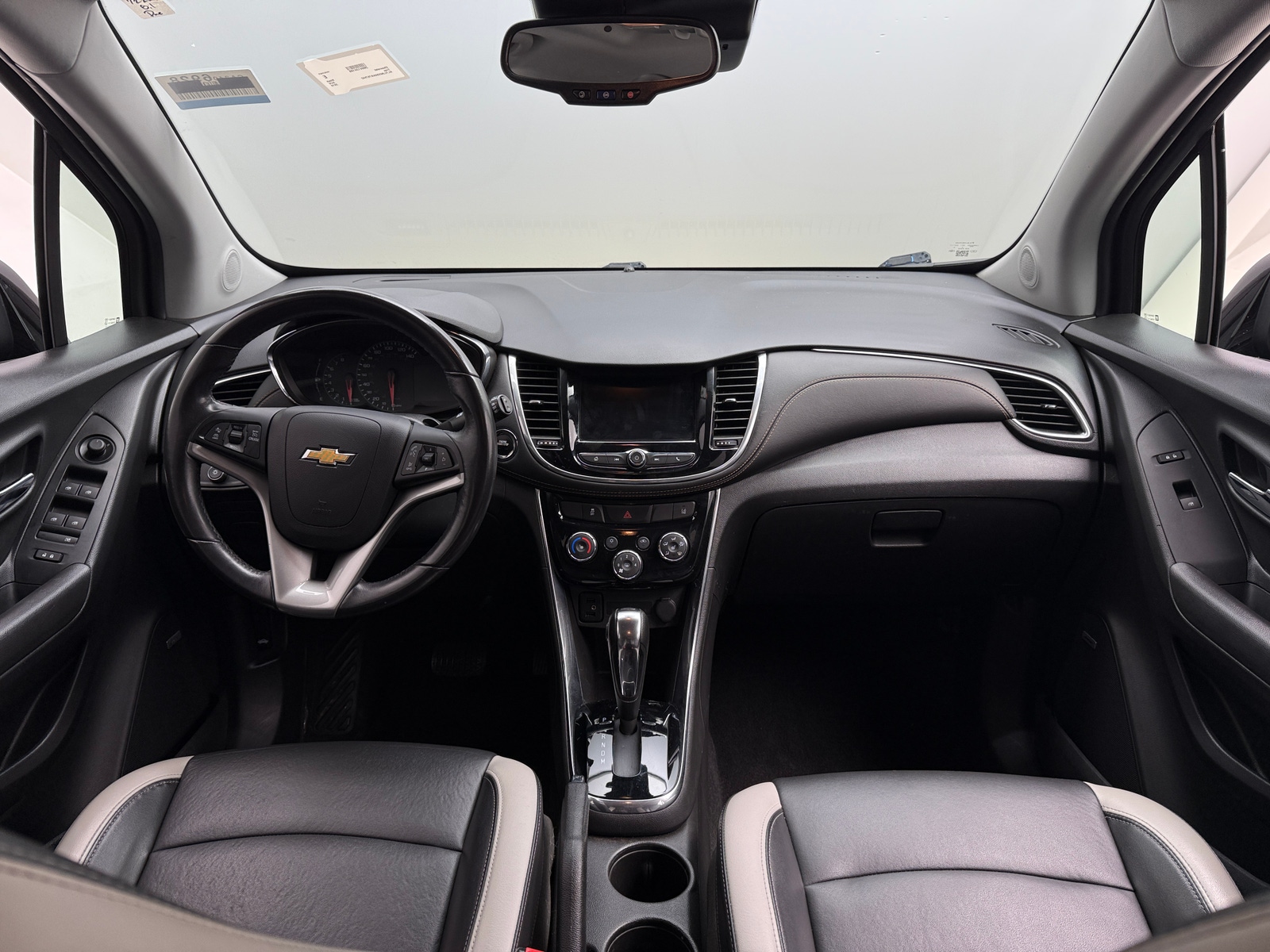 Thumbnail: 2019 Chevrolet Trax - 2