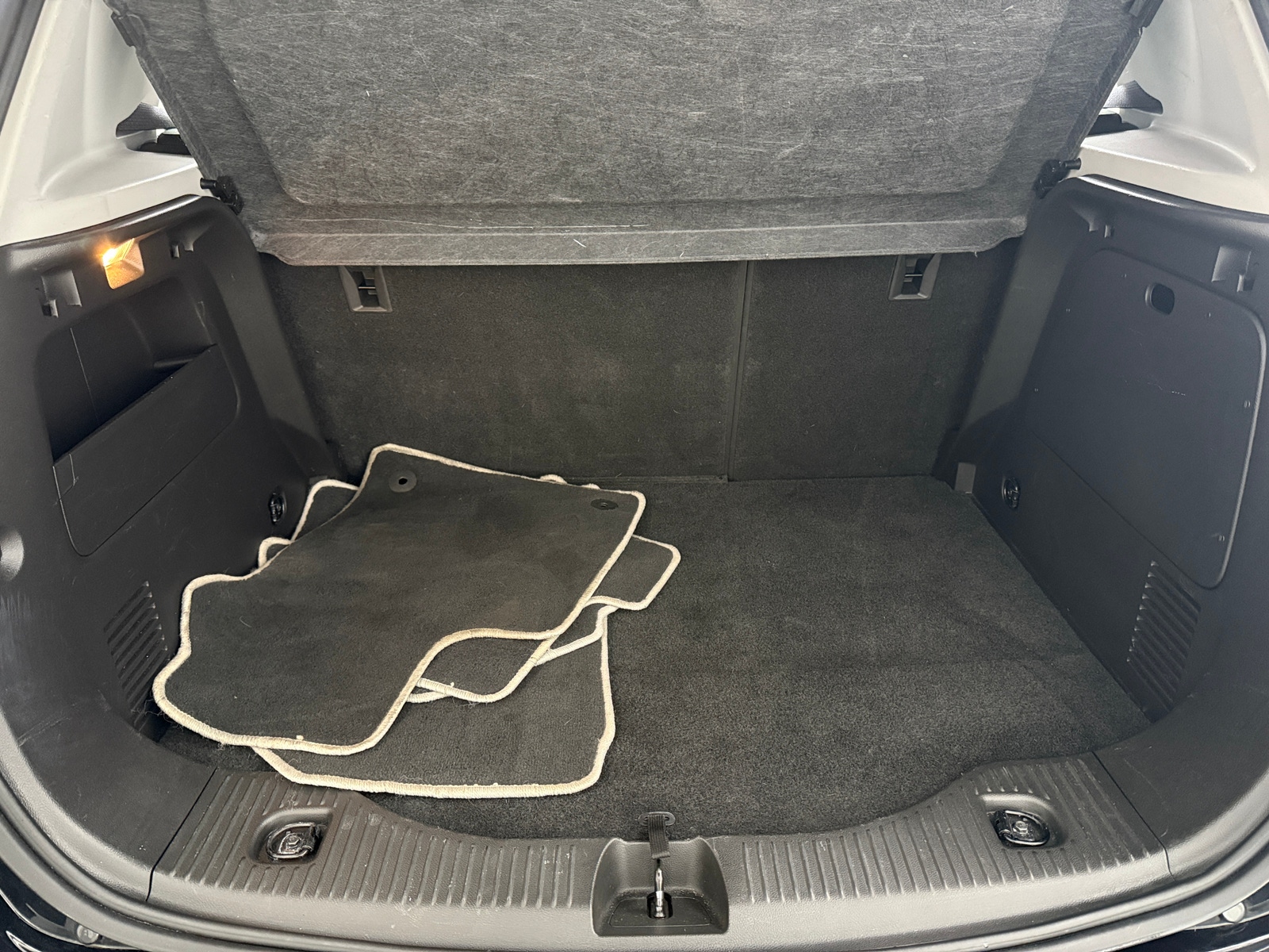 Thumbnail: 2019 Chevrolet Trax - 6