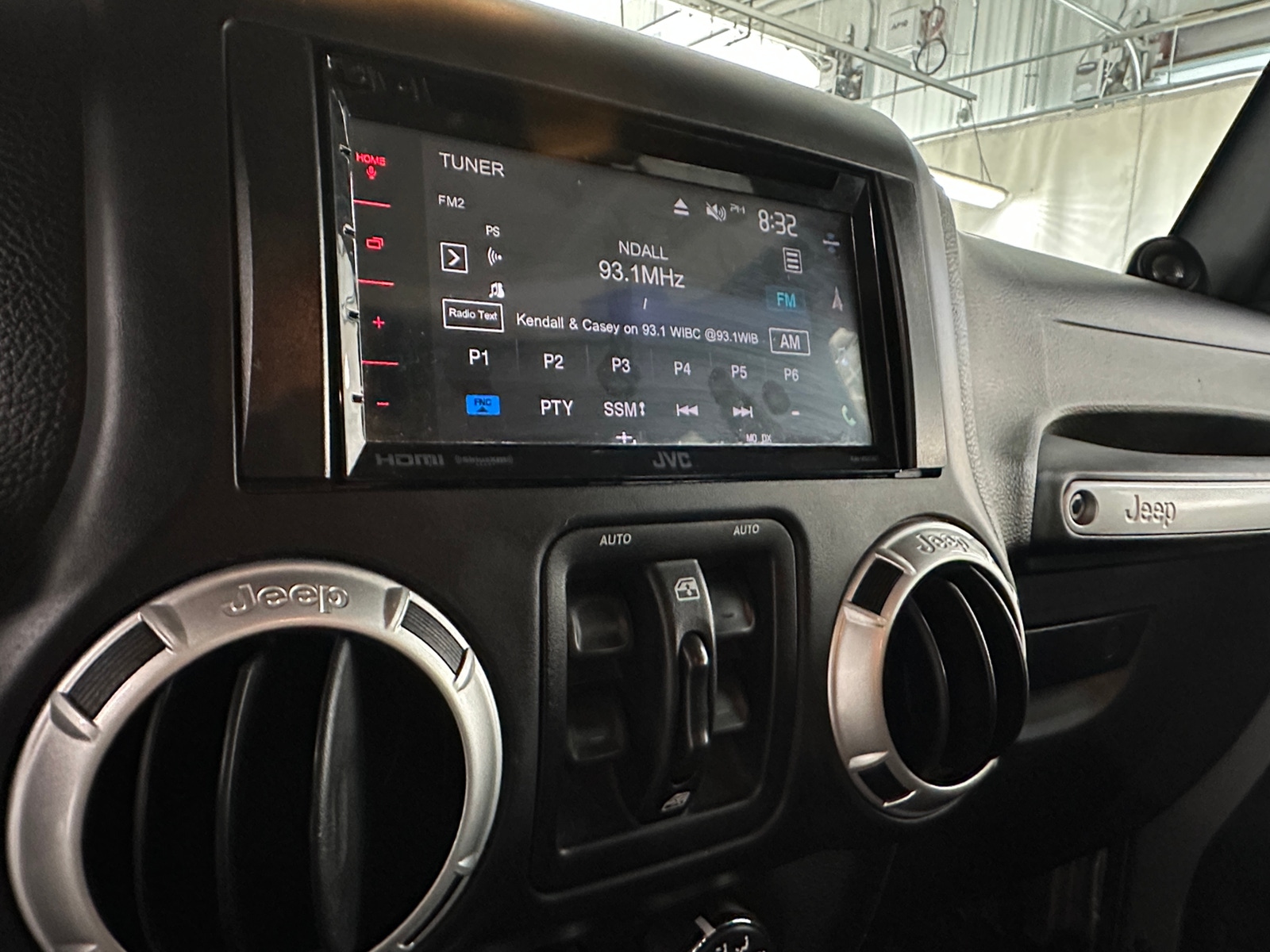 Thumbnail: 2014 Jeep Wrangler - 4