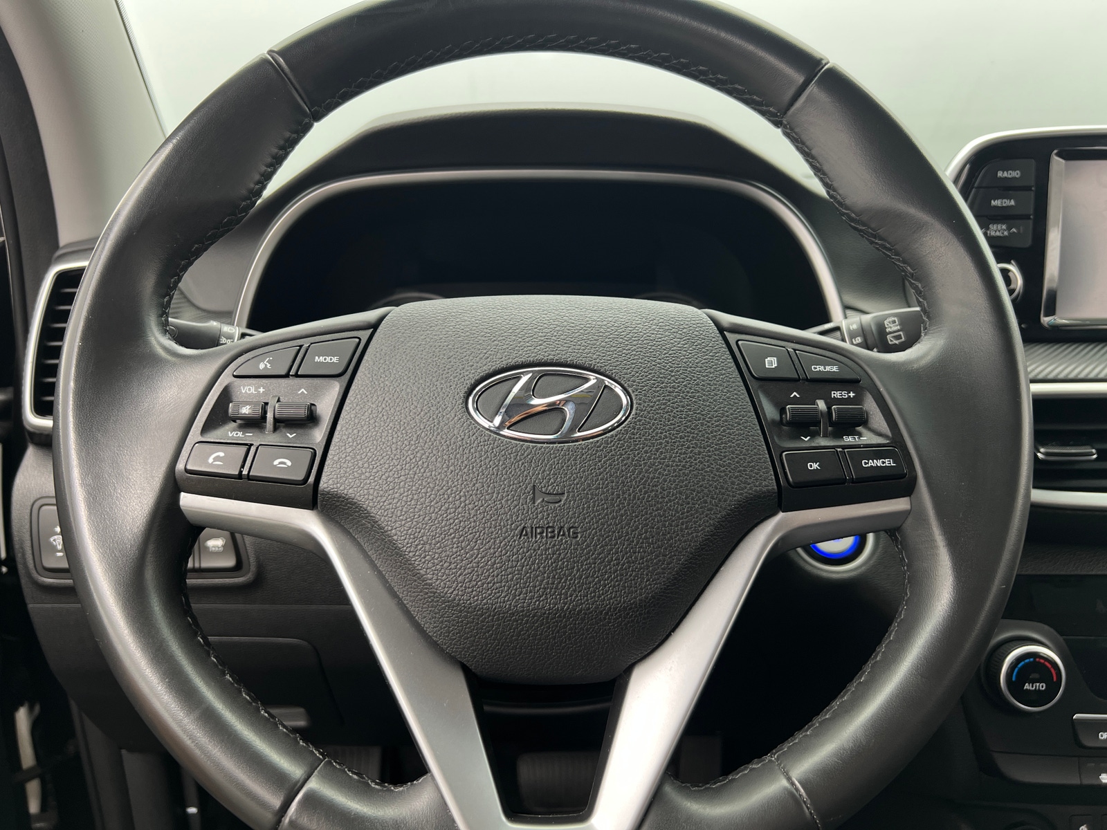 Thumbnail: 2020 Hyundai Tucson - 5