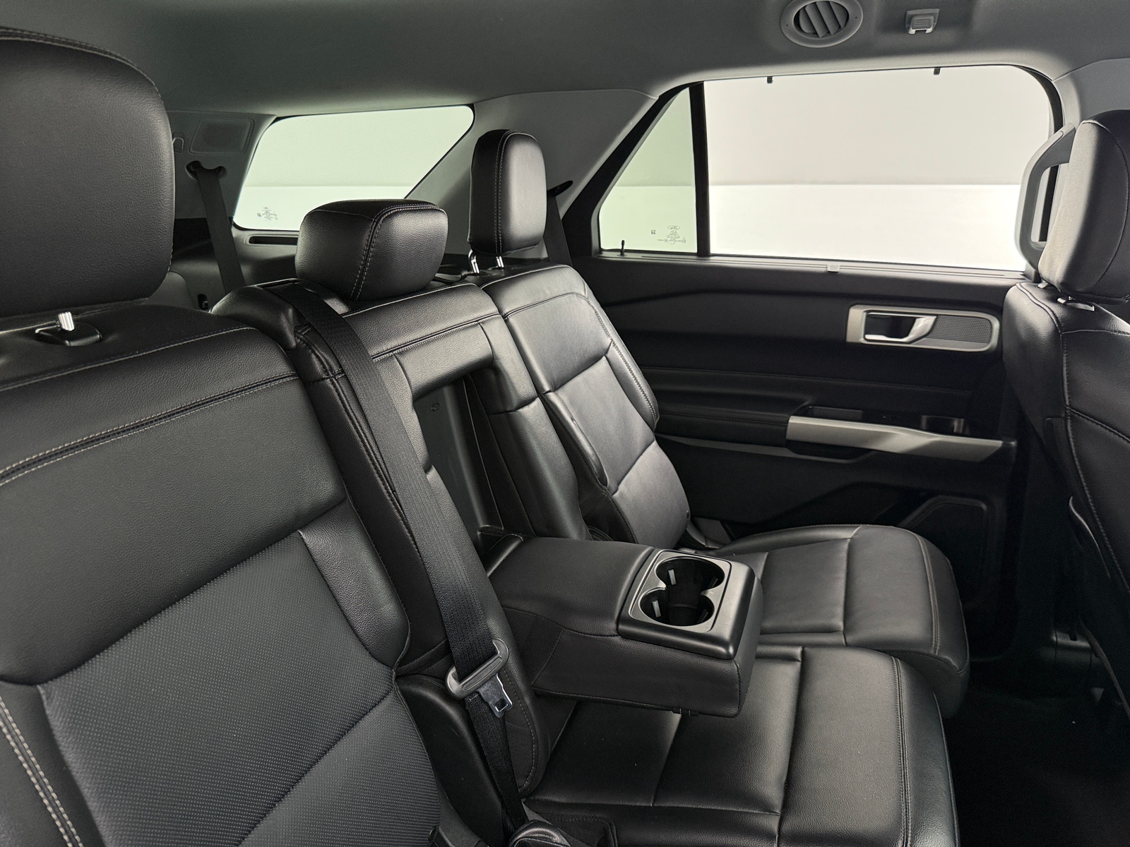 Thumbnail: 2023 Ford Explorer - 5