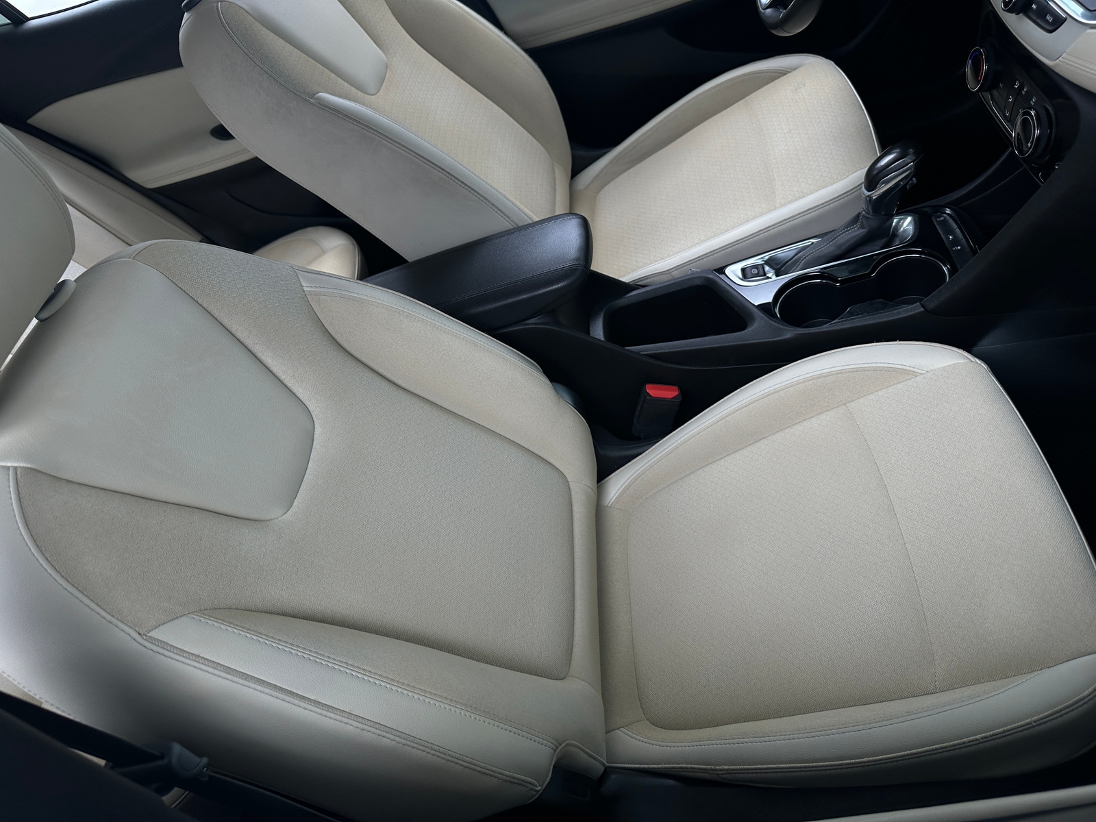 Thumbnail: 2020 Buick Encore GX - 2