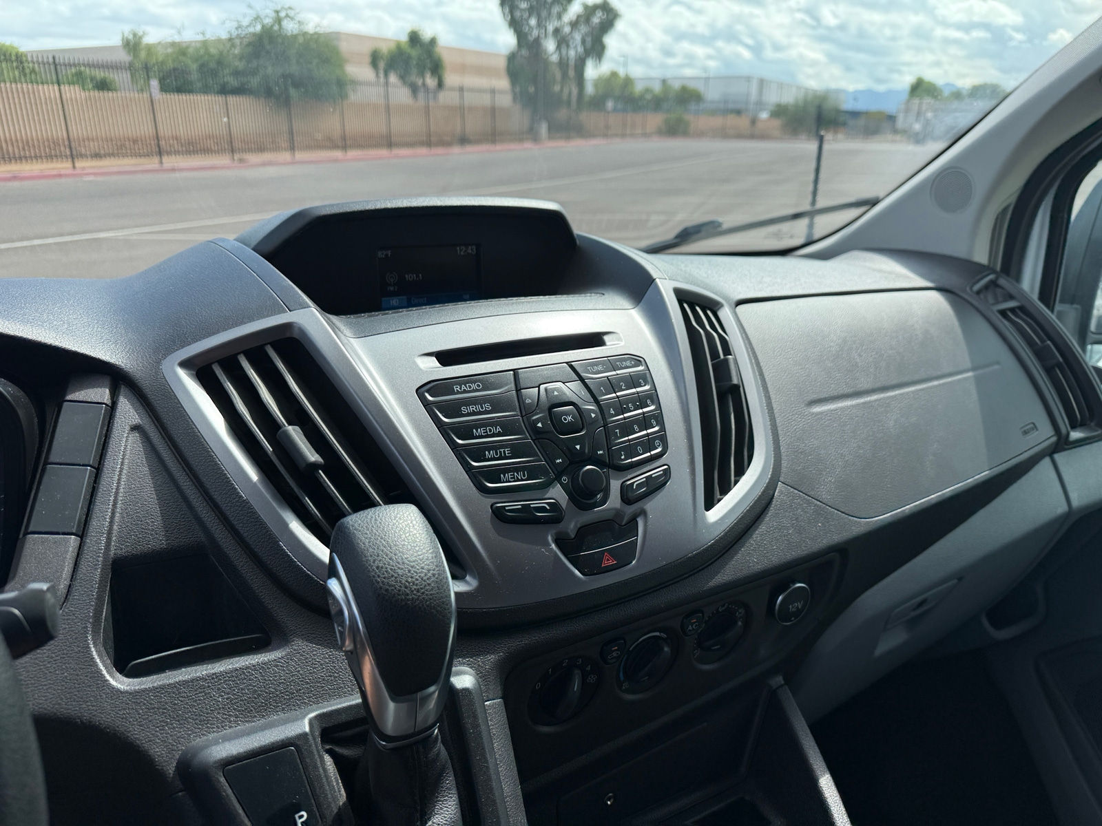 Thumbnail: 2019 Ford Transit Series - 4