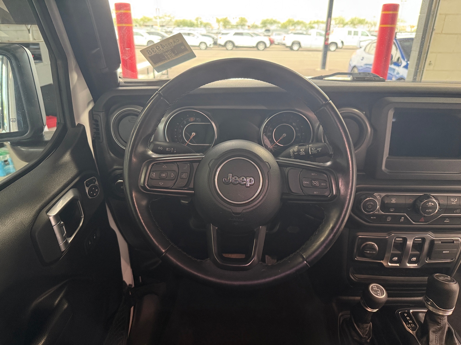 Thumbnail: 2022 Jeep Wrangler - 5