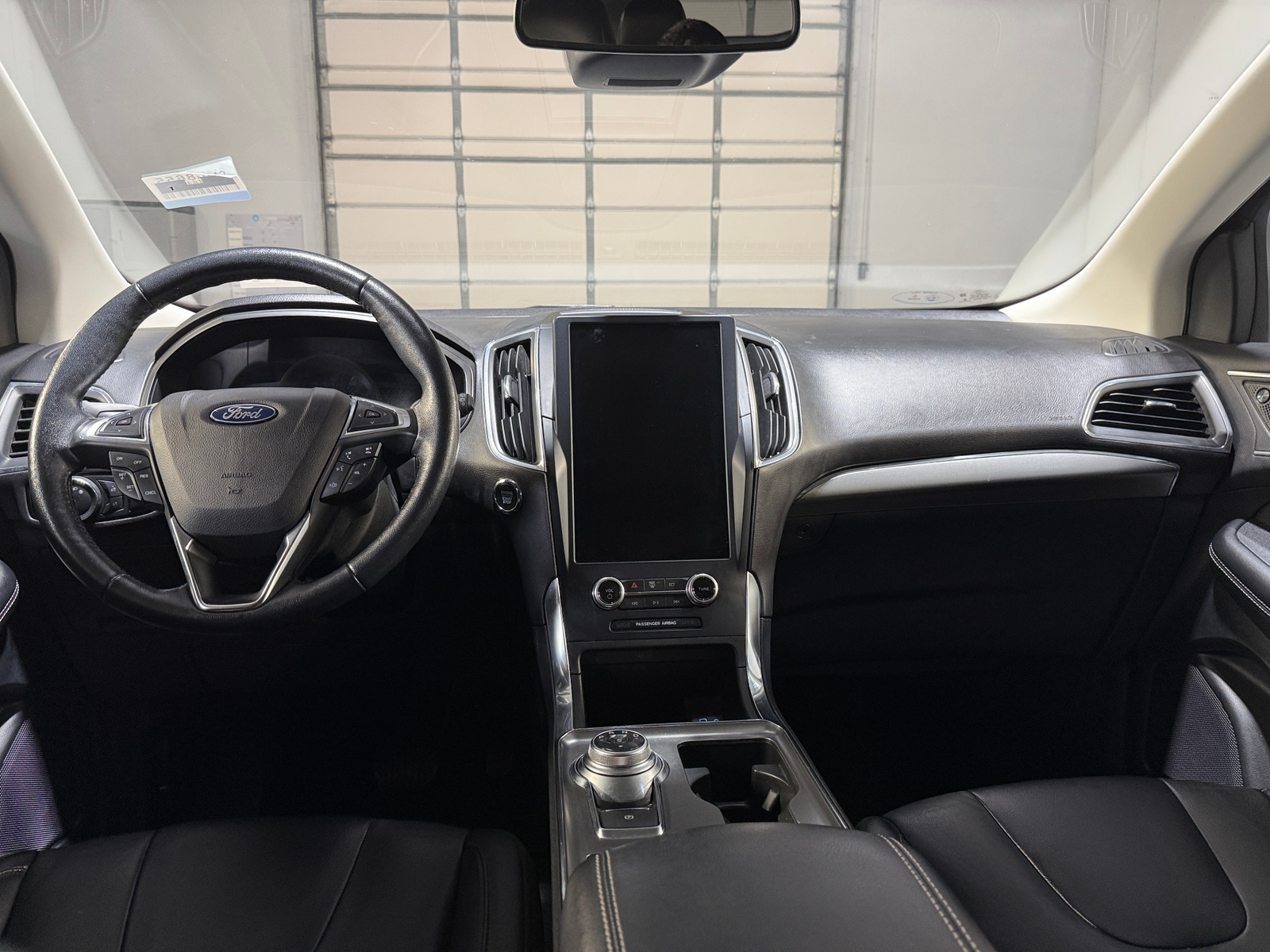 Thumbnail: 2022 Ford Edge - 2