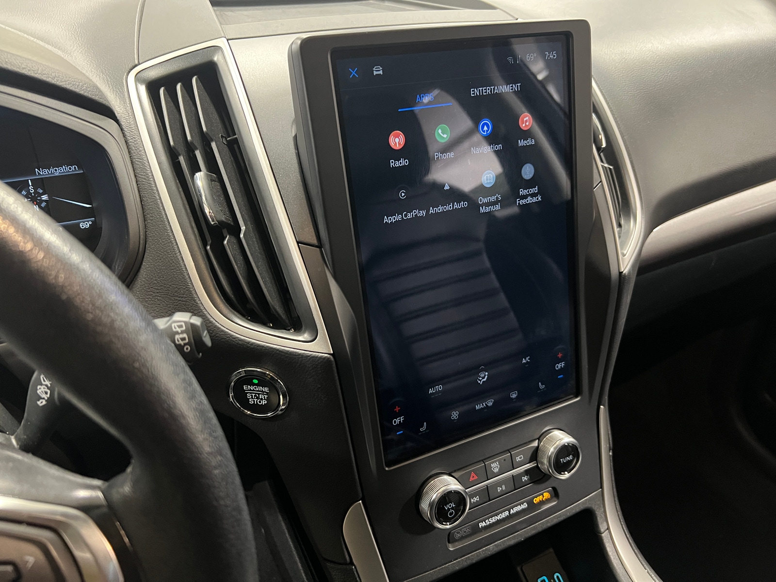 Thumbnail: 2024 Ford Edge - 3