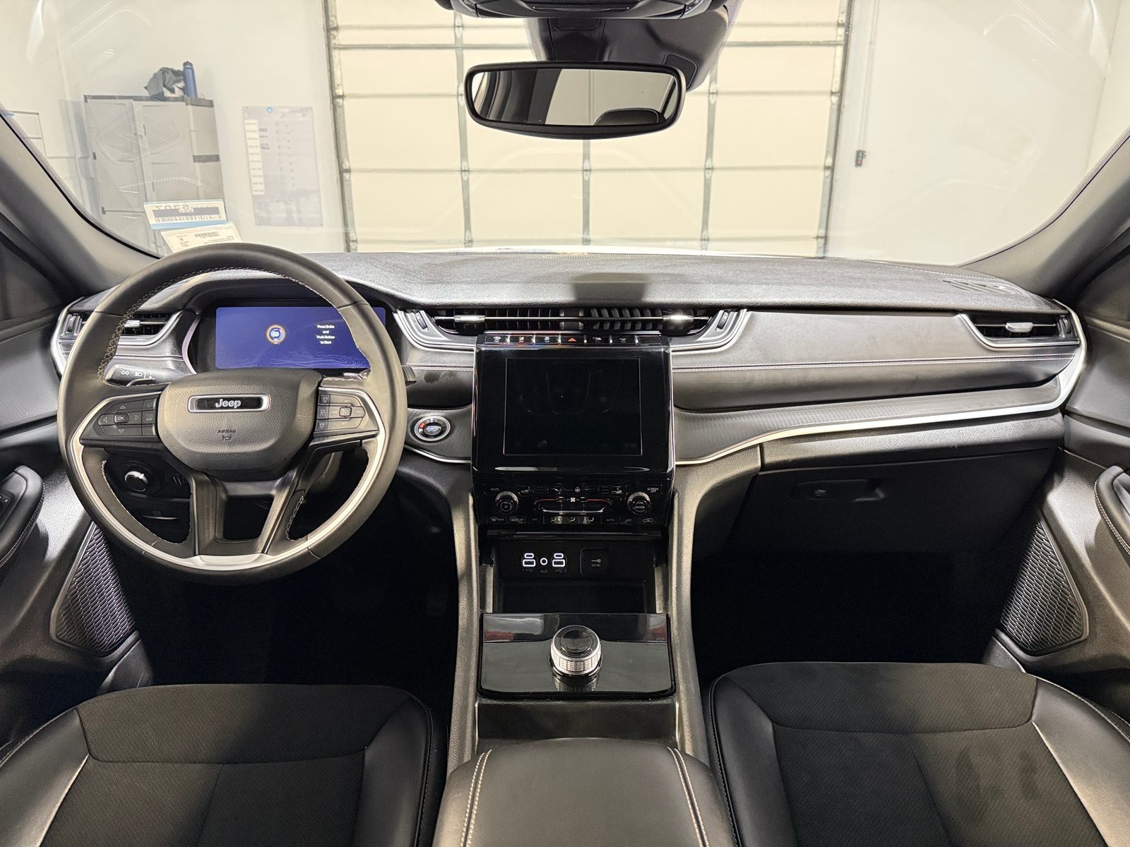 Thumbnail: 2024 Jeep Grand Cherokee L - 2