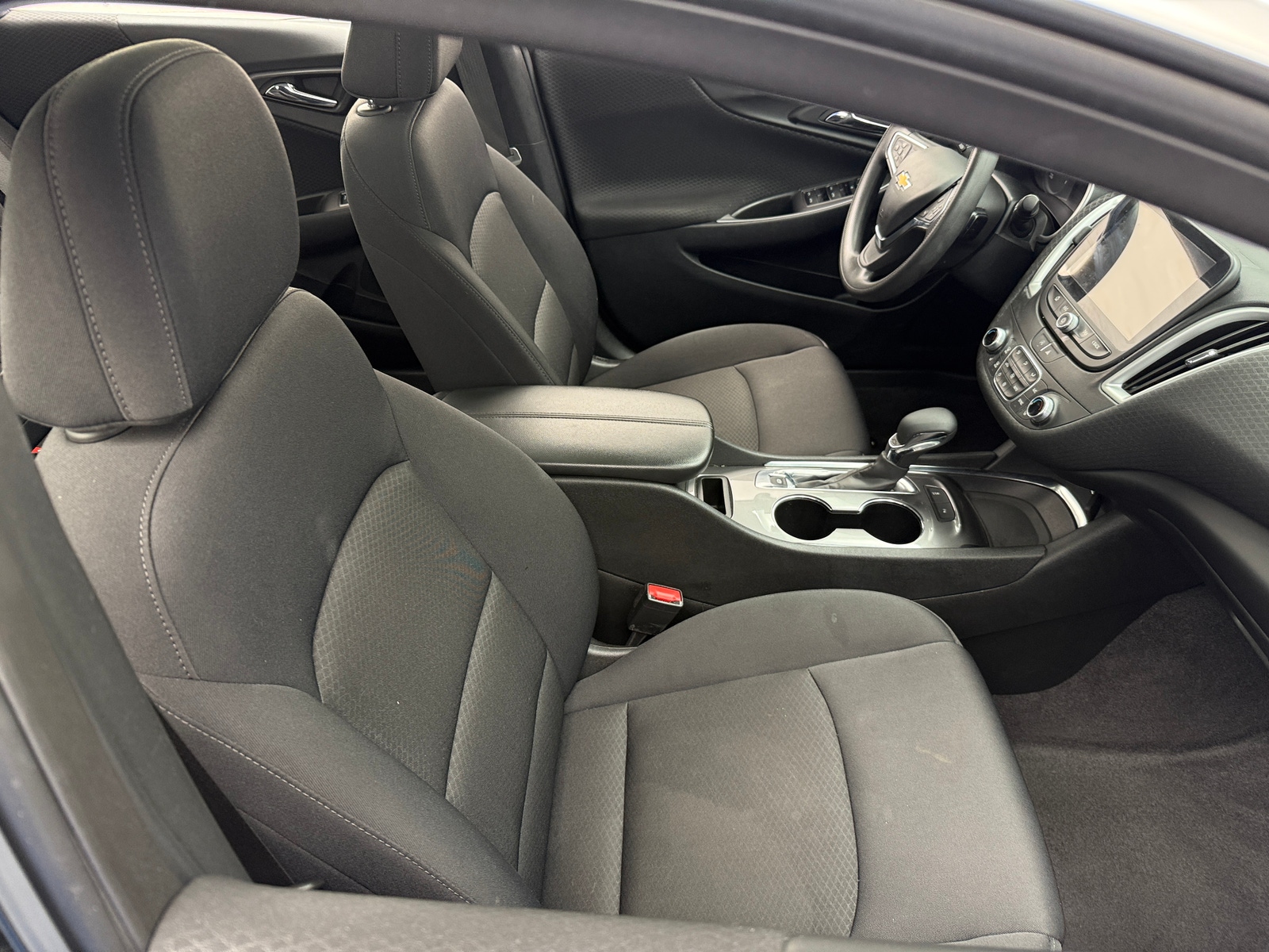 Thumbnail: 2024 Chevrolet Malibu - 2