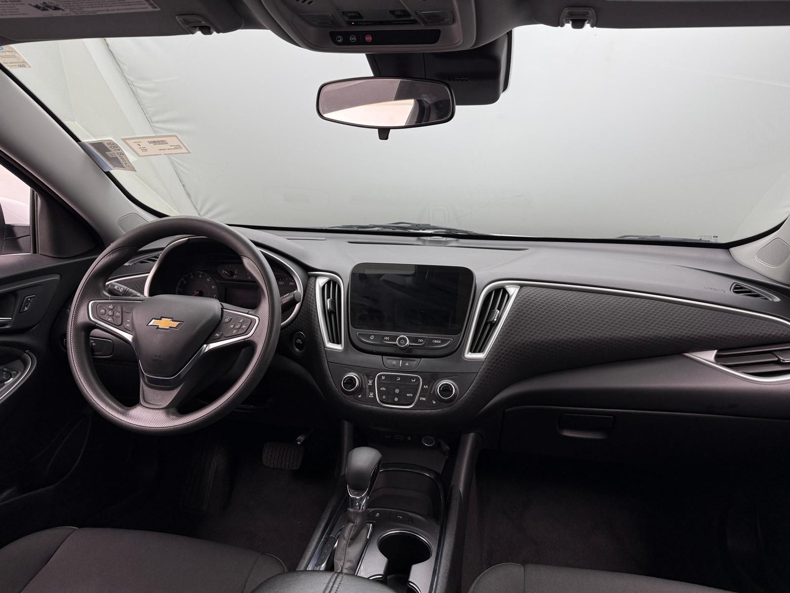 Thumbnail: 2024 Chevrolet Malibu - 3