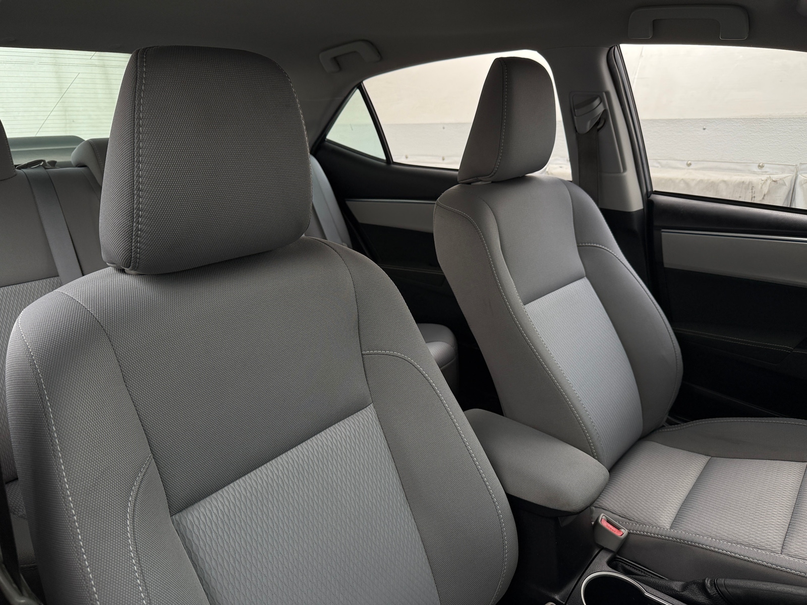 Thumbnail: 2016 Toyota Corolla - 2