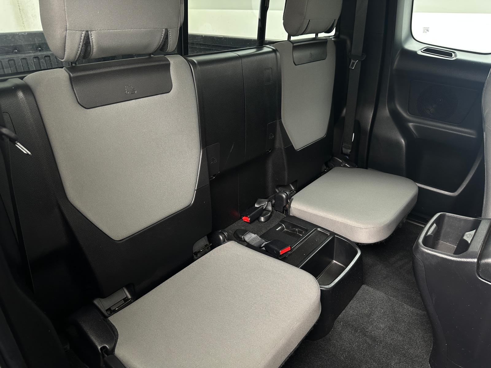 Thumbnail: 2022 Toyota Tacoma - 6