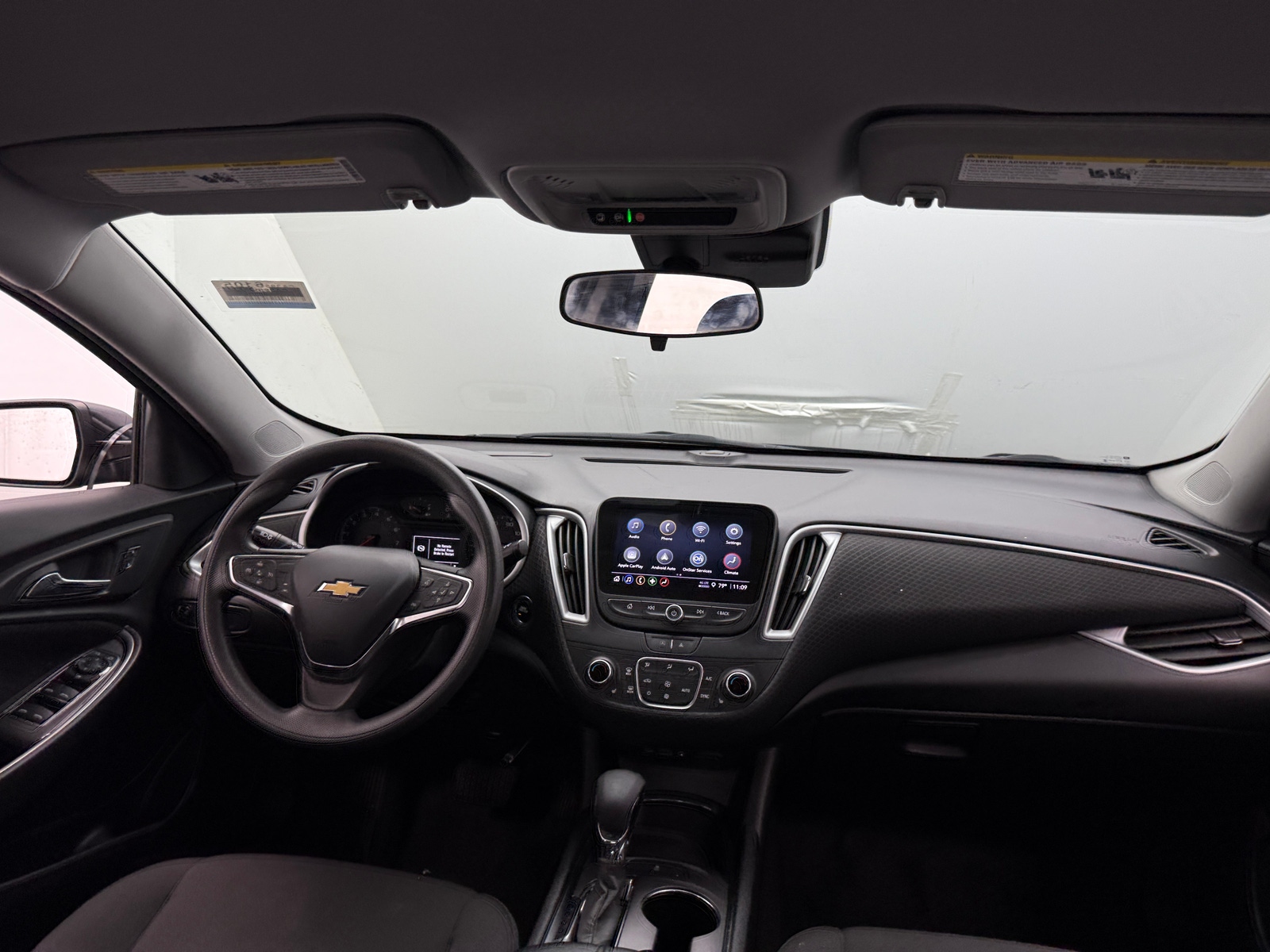Thumbnail: 2023 Chevrolet Malibu - 3
