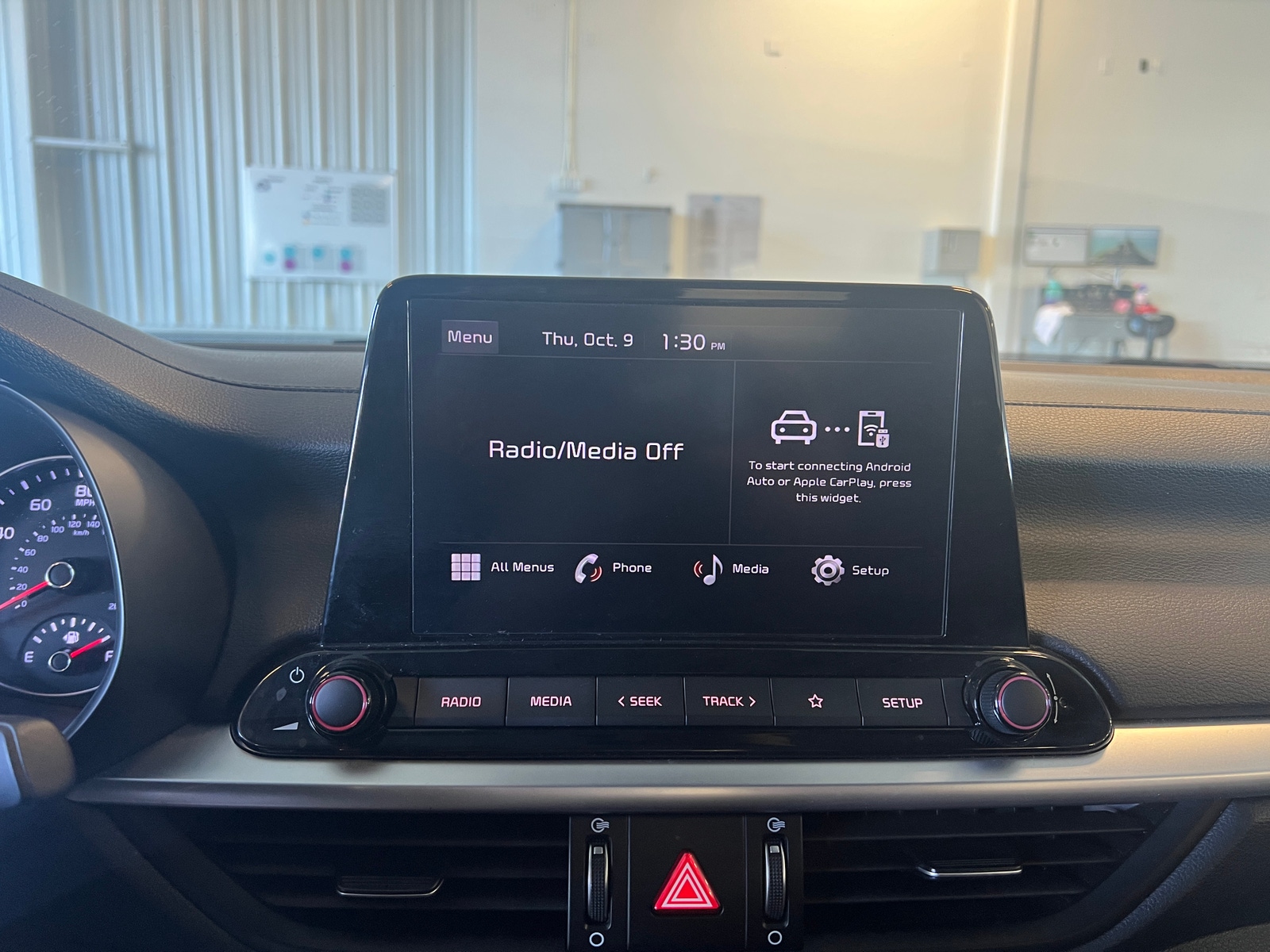 Thumbnail: 2024 Kia Forte - 4