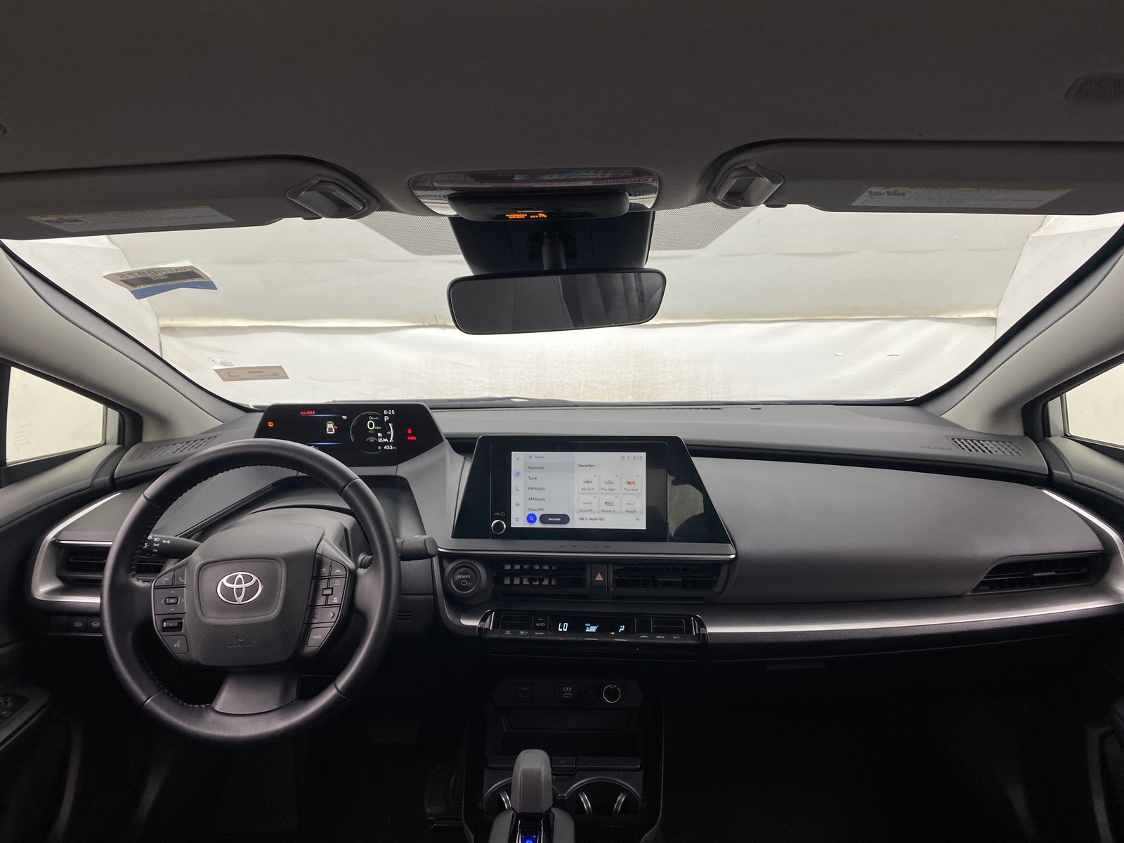 Thumbnail: 2024 Toyota Prius - 3