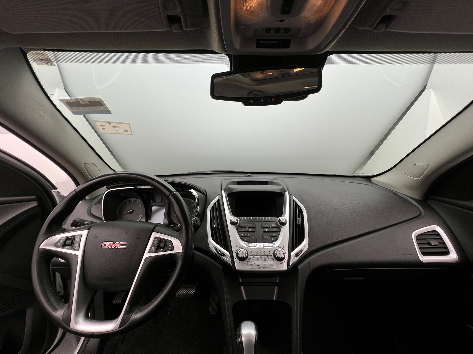 Thumbnail: 2015 GMC Terrain - 2